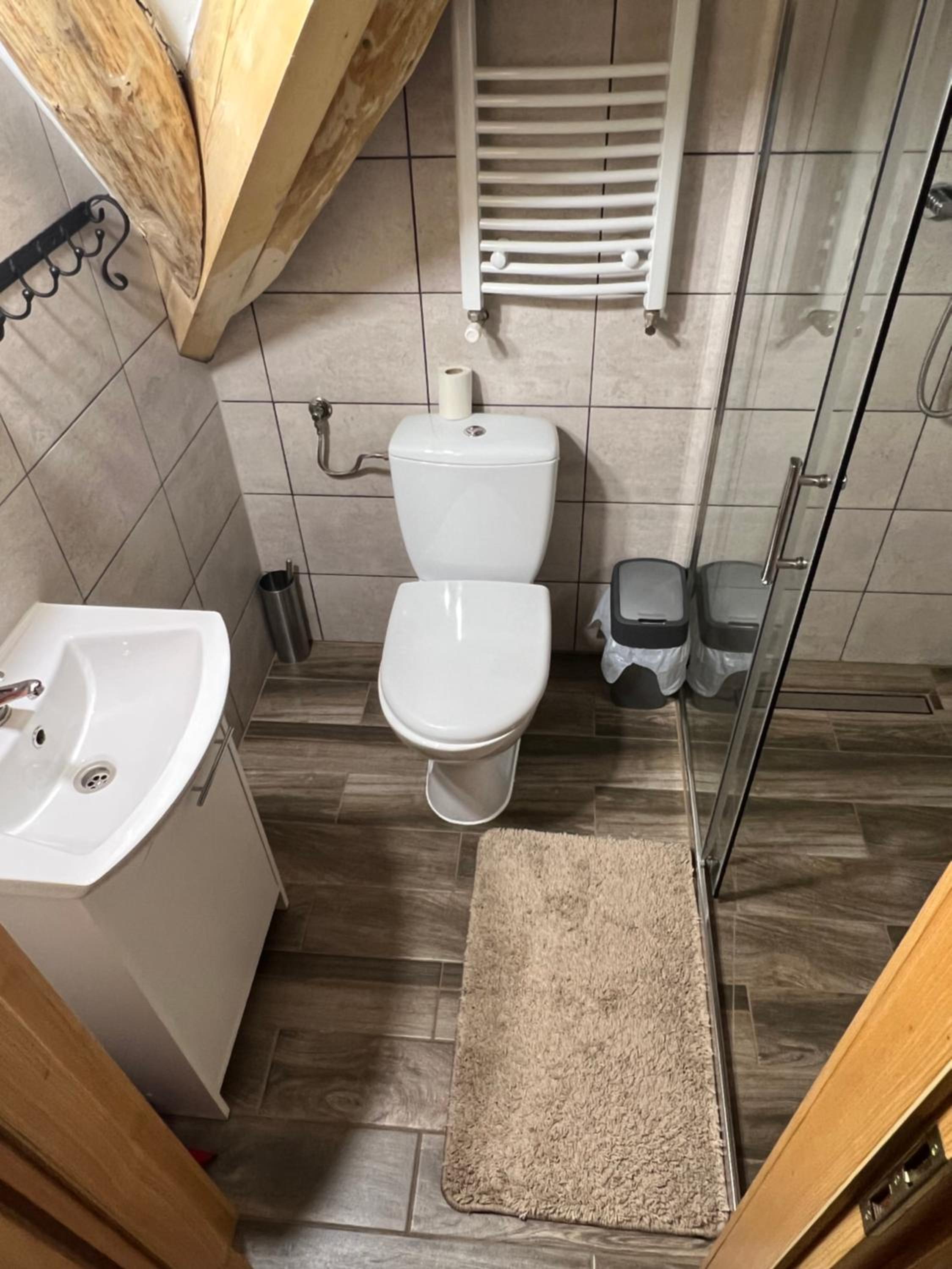Double Room with Private External Bathroom photo 2