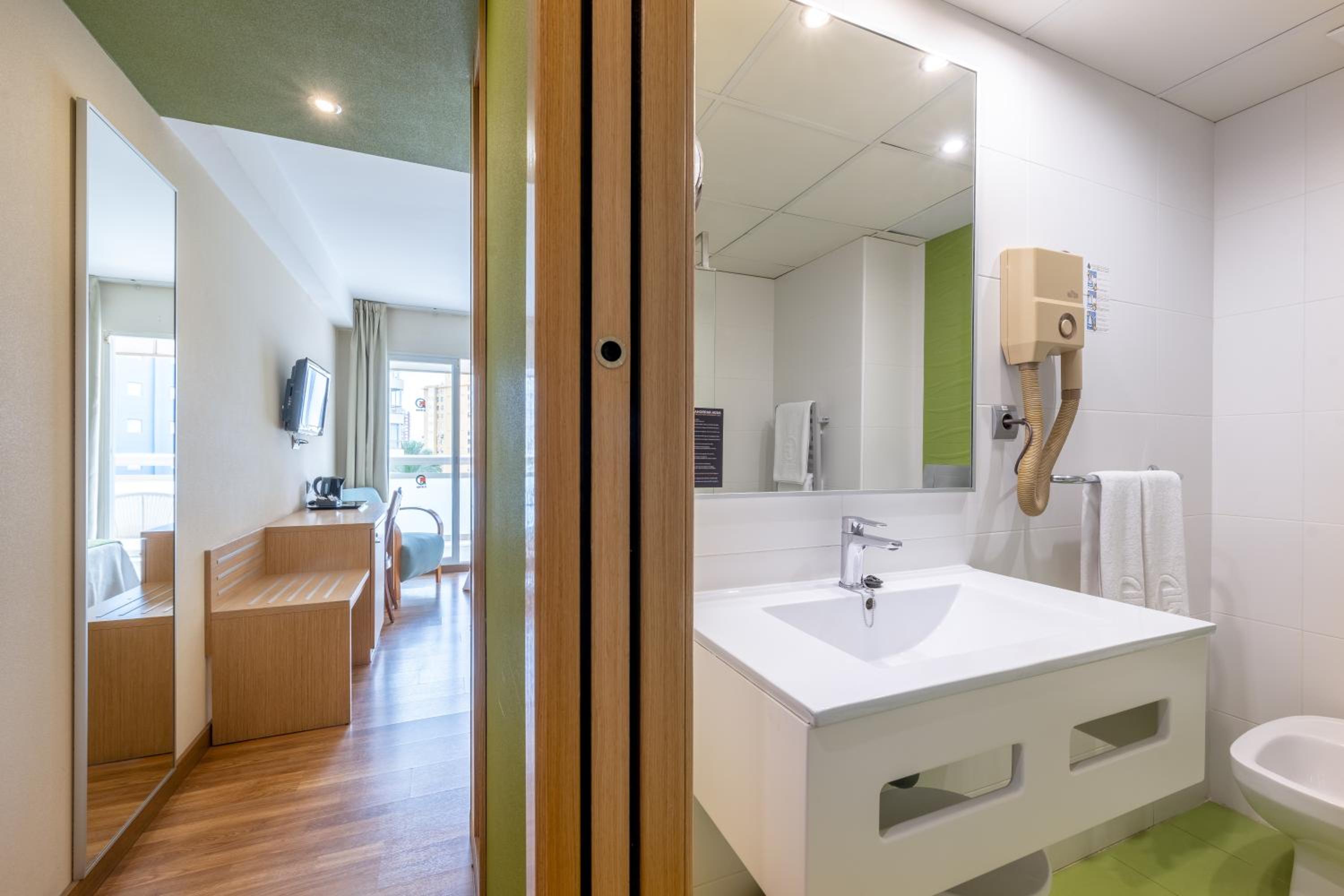Classic Double Room - Photo 3