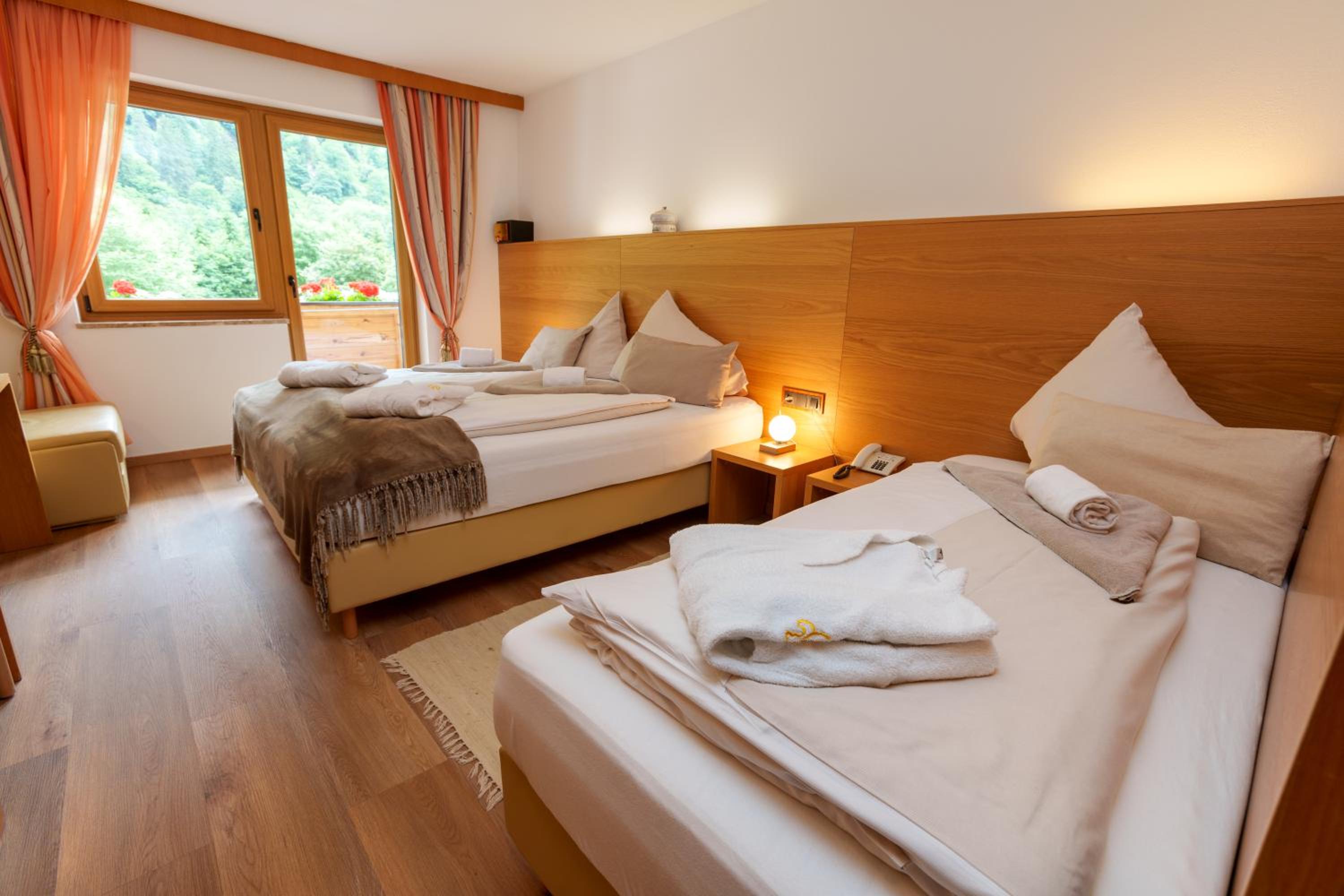 Triple Room with Balcony or Terrace photo 1