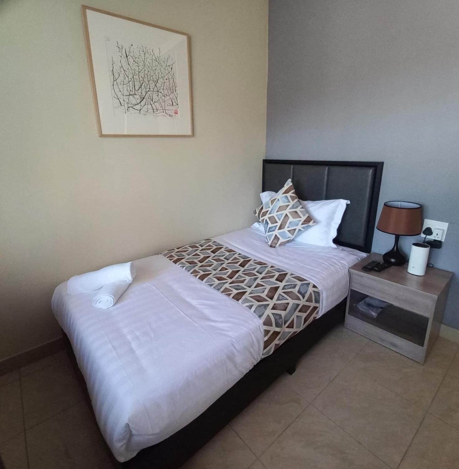 Single Room photo 1