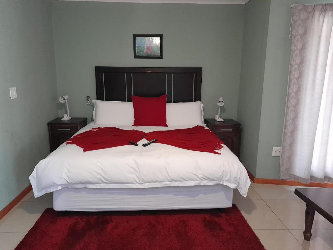 Deluxe Double Room - Photo 3