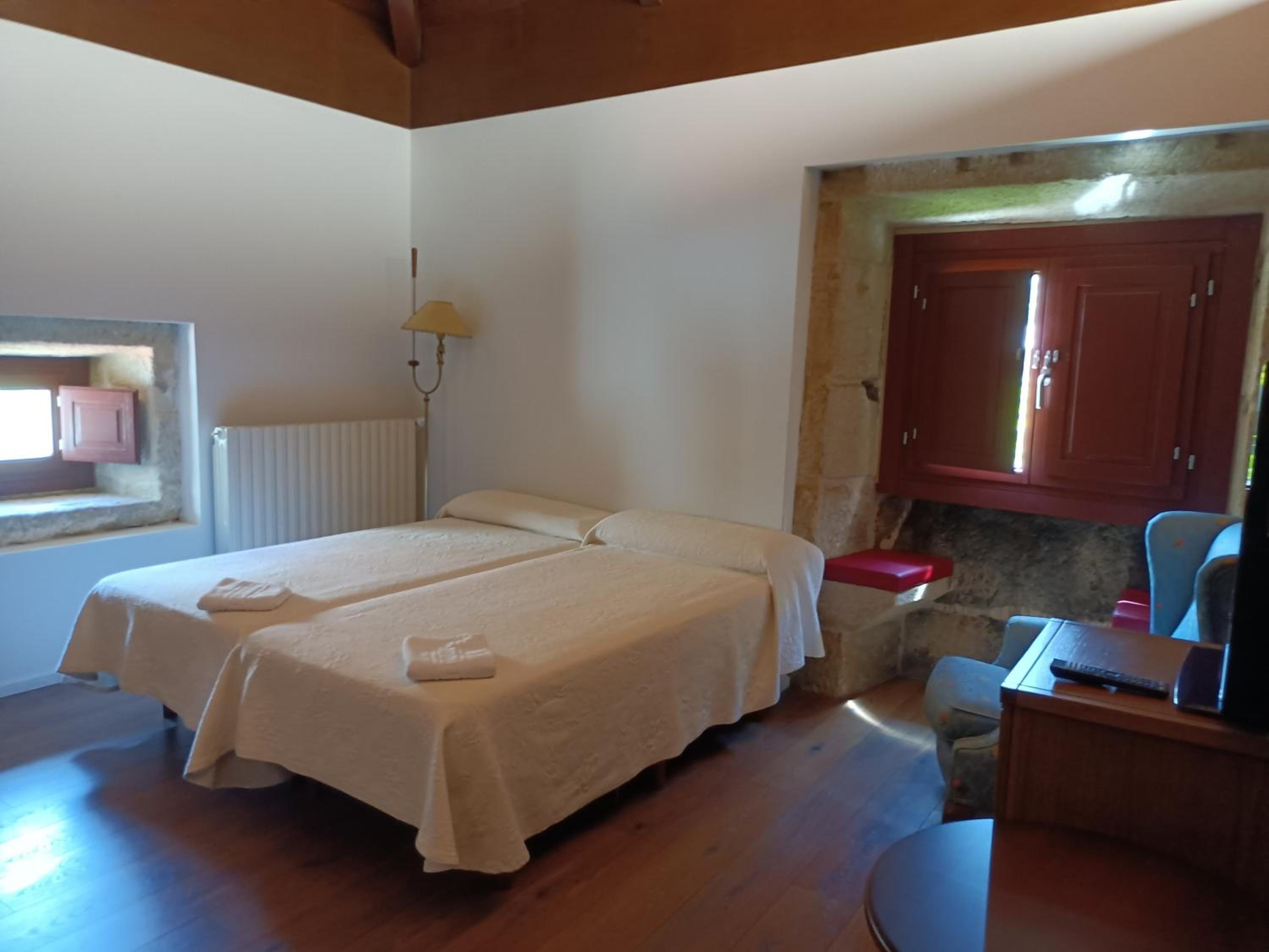Quadruple Room - Photo 2
