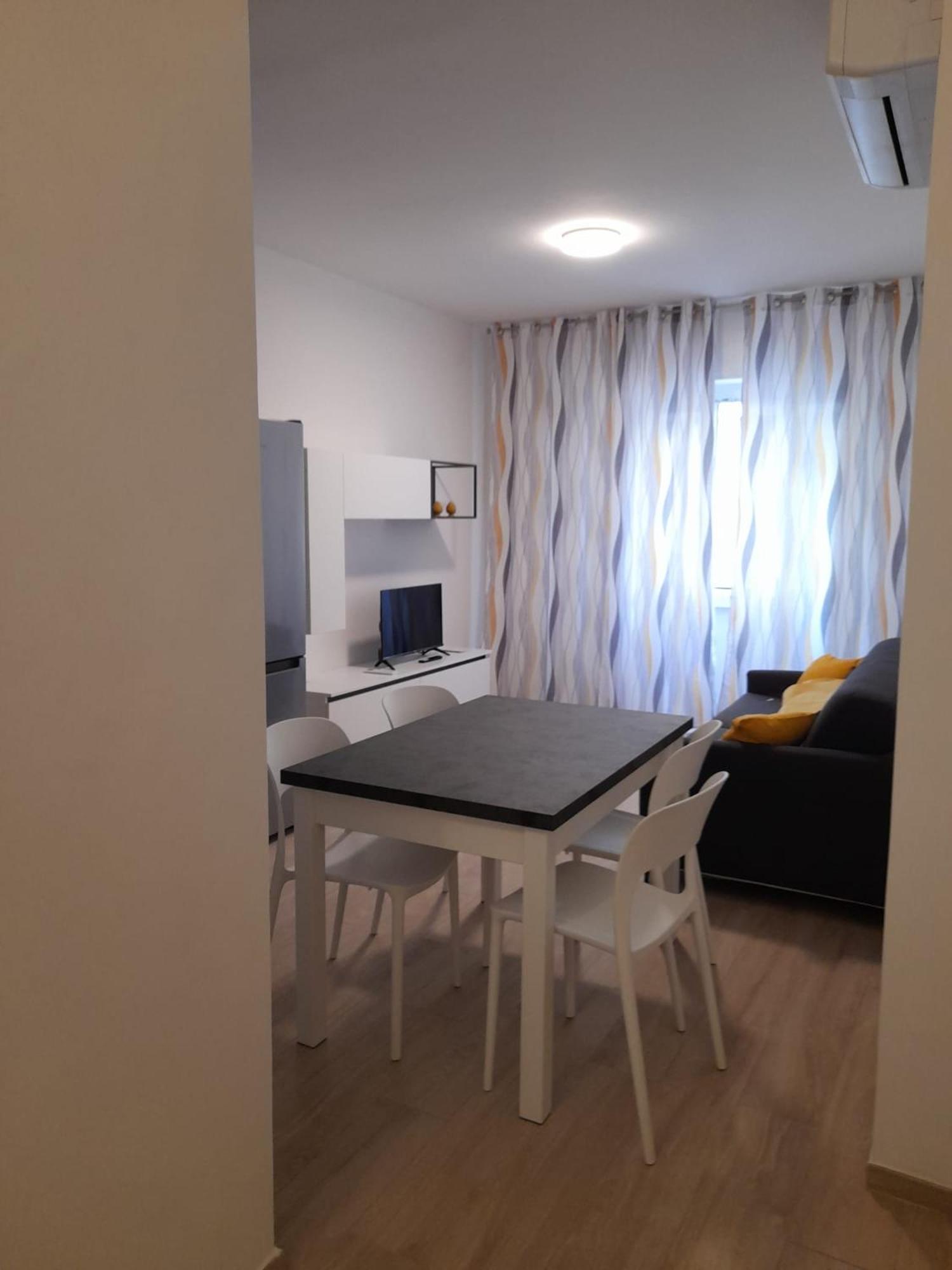 Apartment photo 1