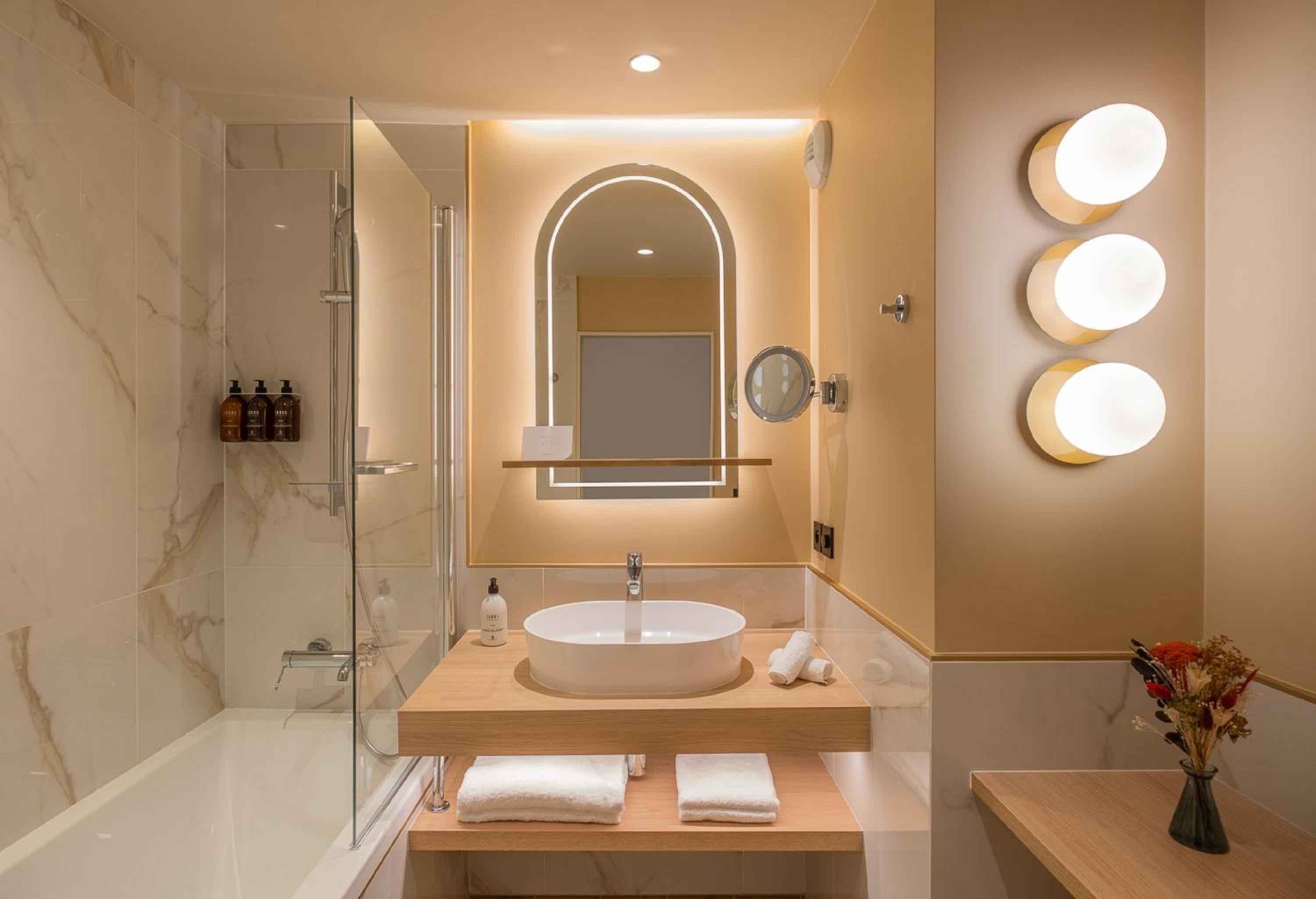 Duplex Suite - Photo 6