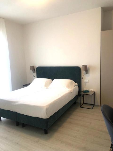 Superior Double or Twin Room with Sea View photo 1