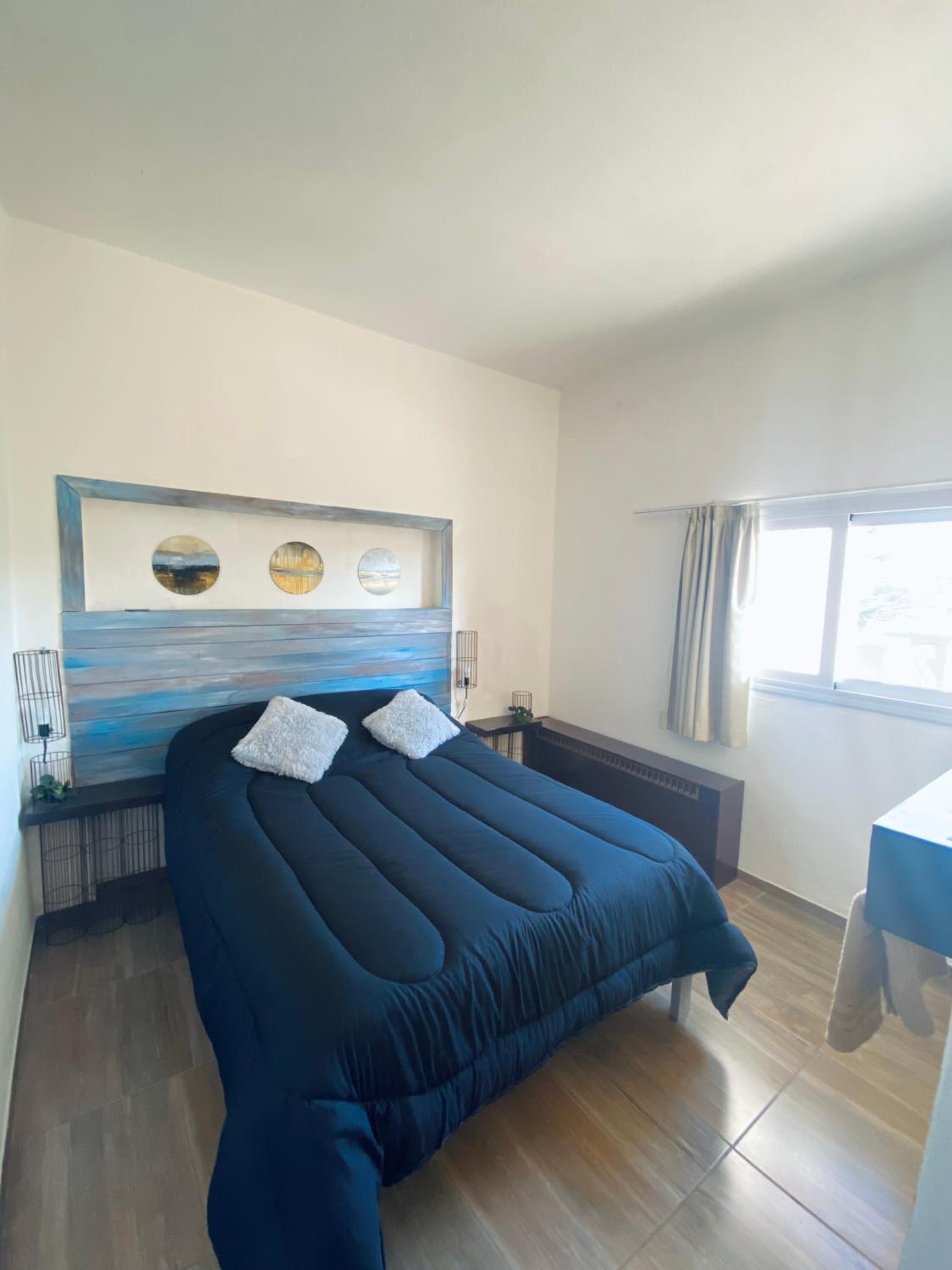 Quadruple Room with Private Bathroom photo 1