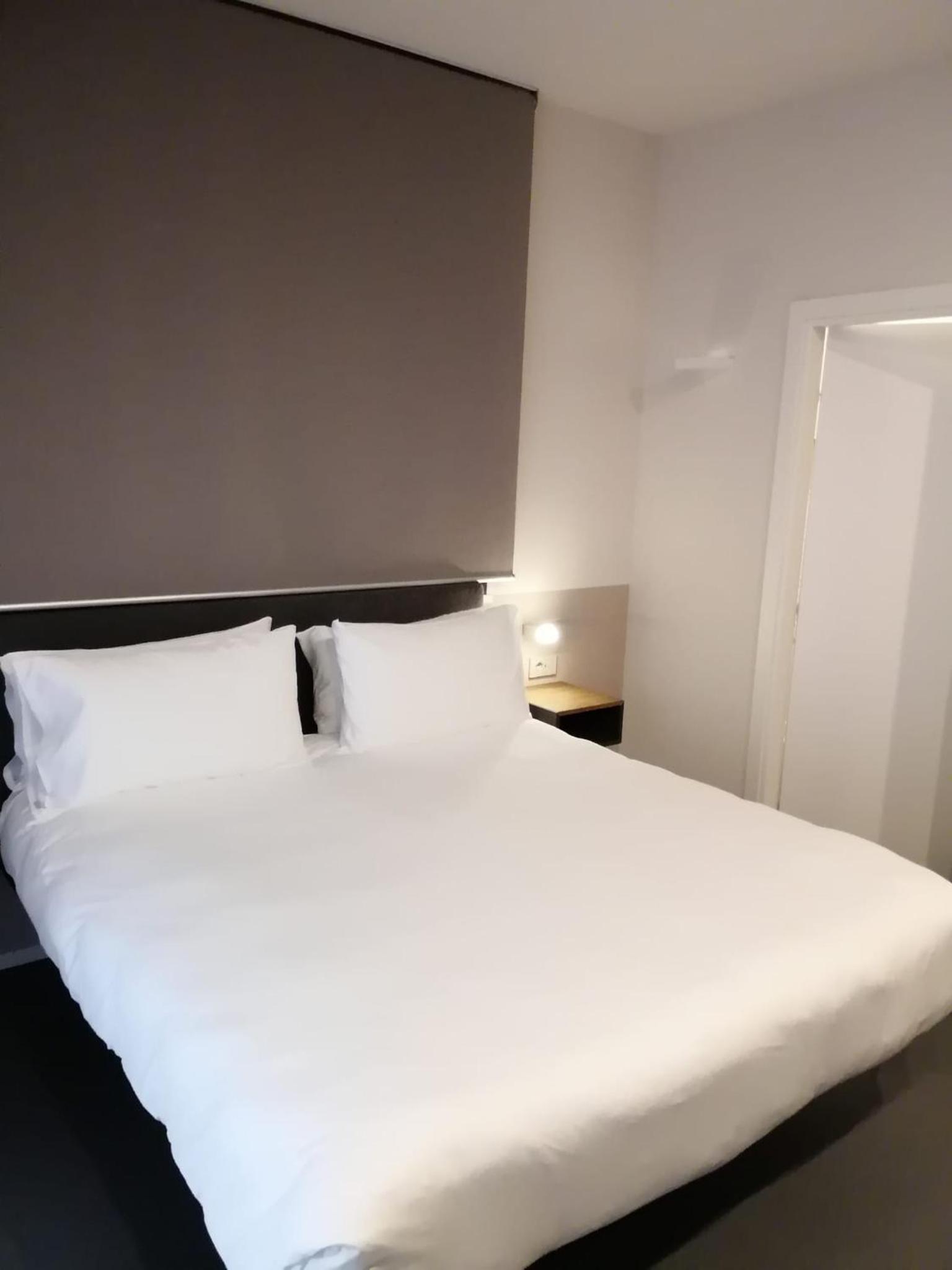 Superior Double Room - Photo 3