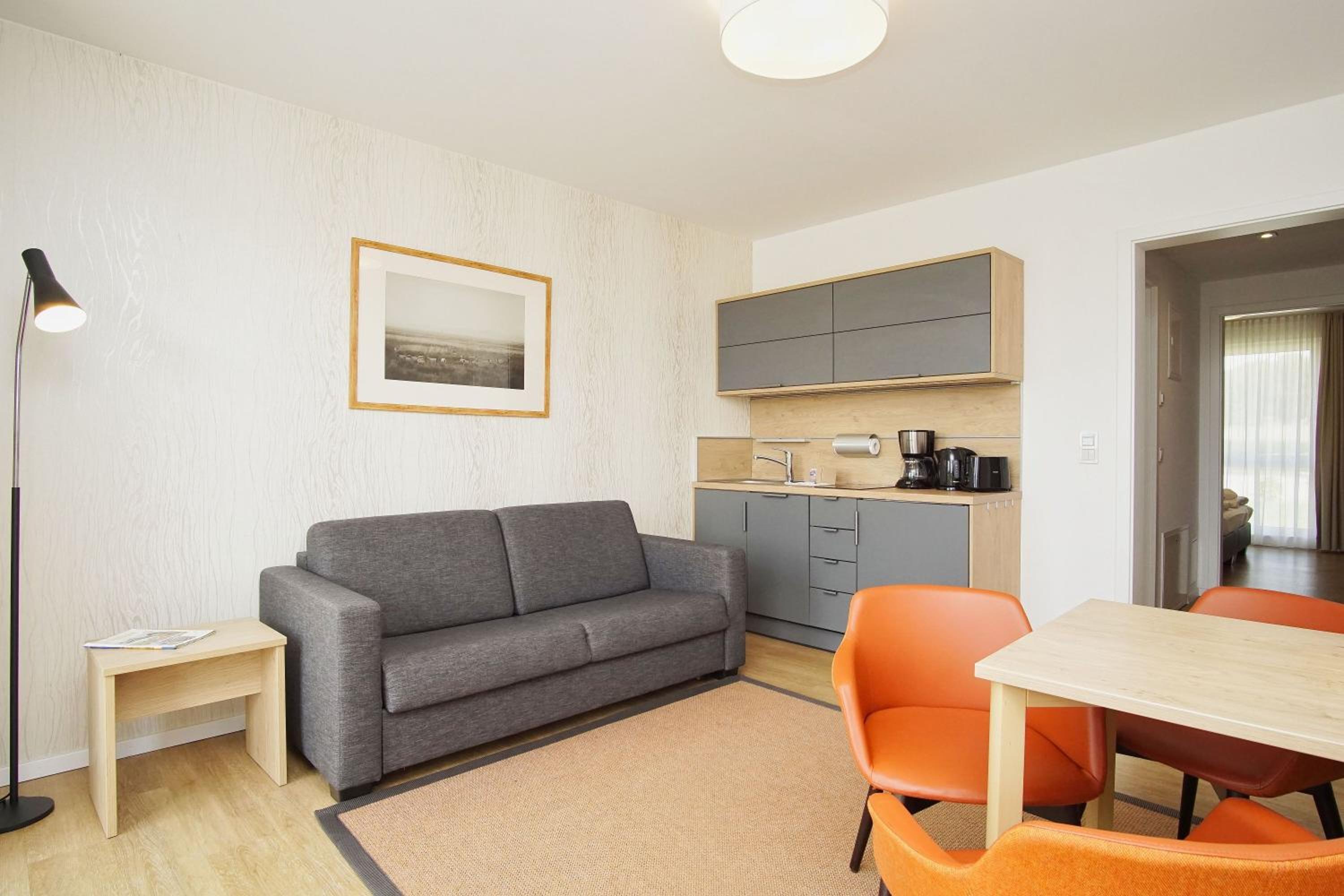 Apartment with Terrace photo 1