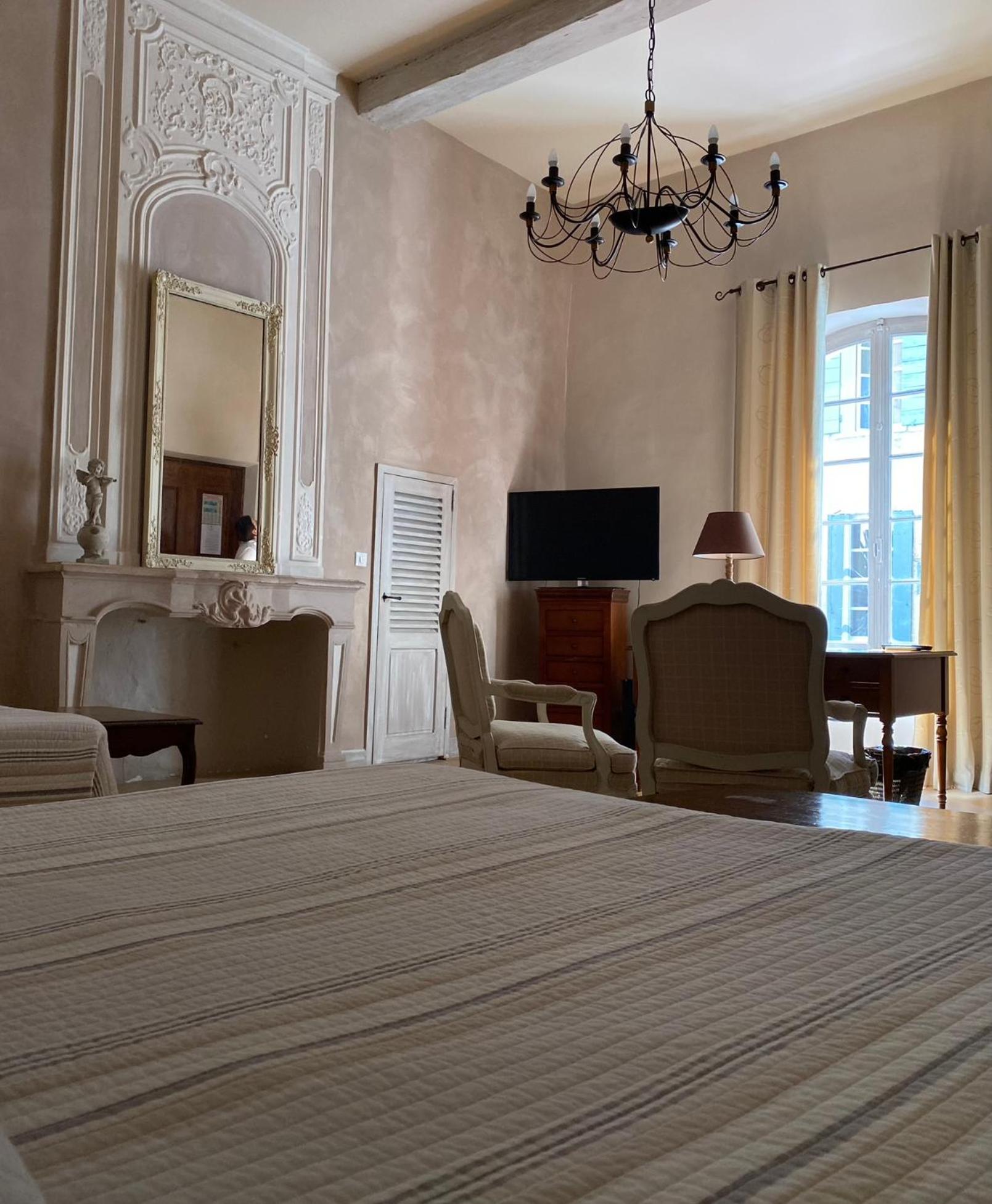 Quadruple Room - Photo 17