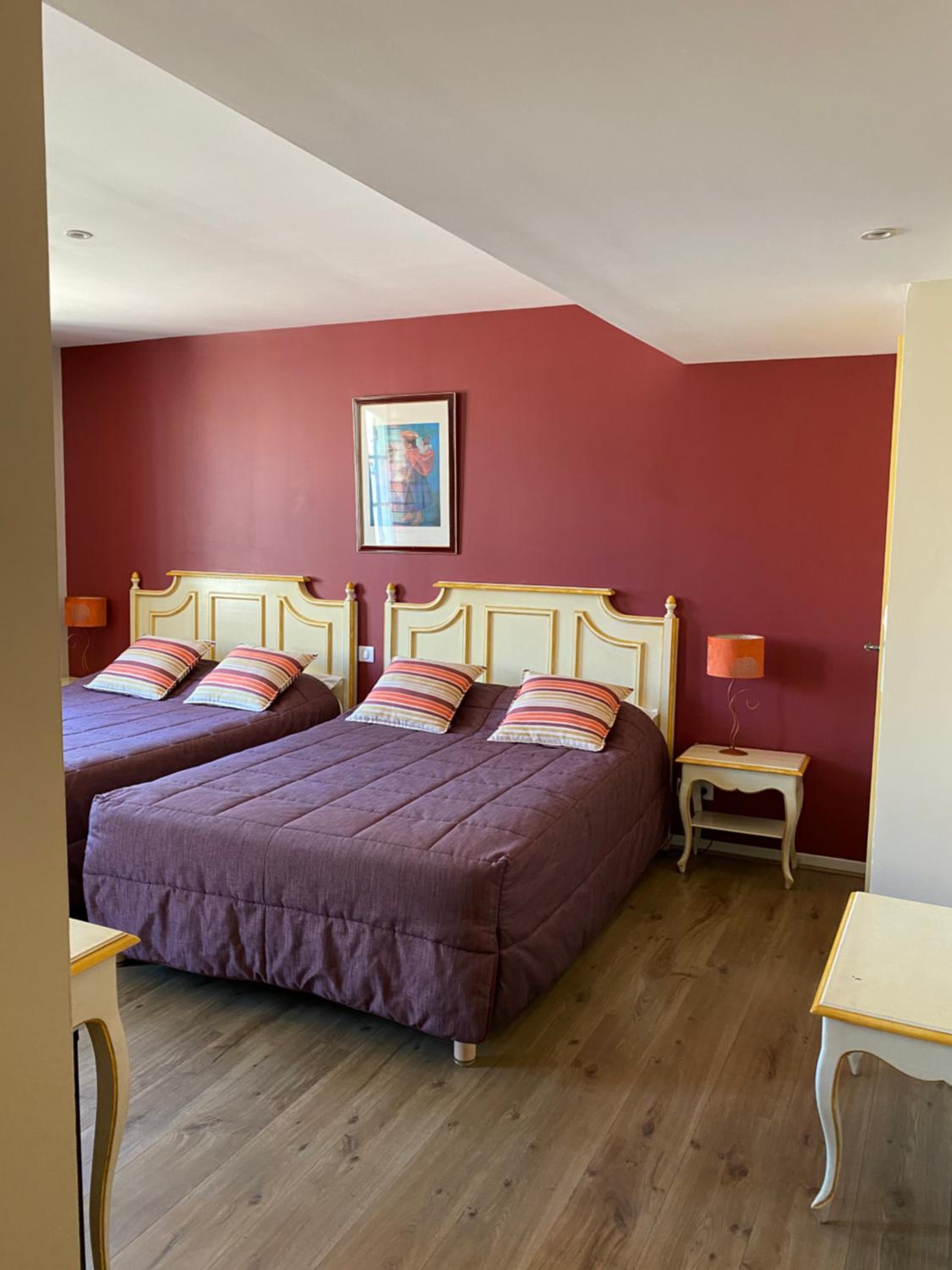 Quadruple Room - Photo 7
