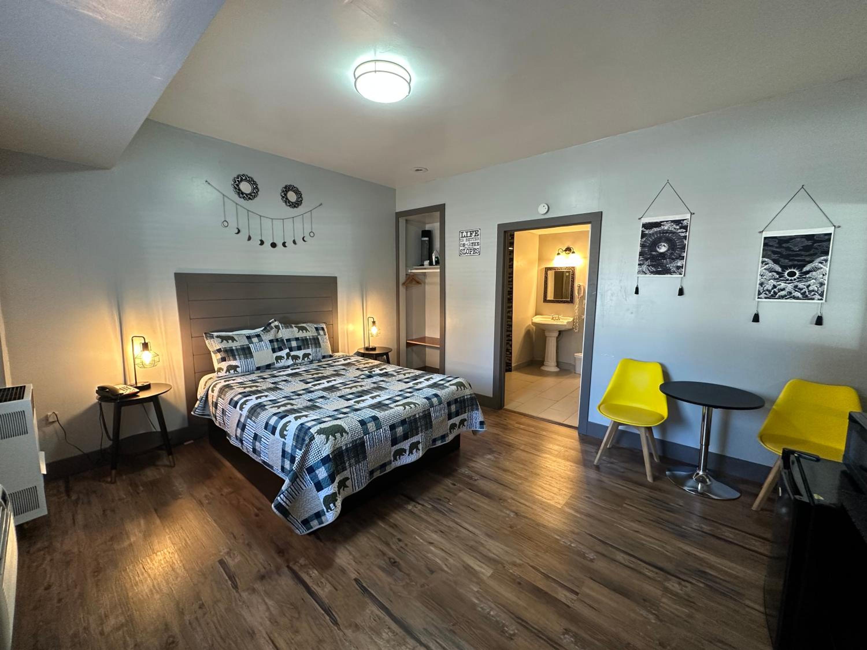 Double Room - Photo 1