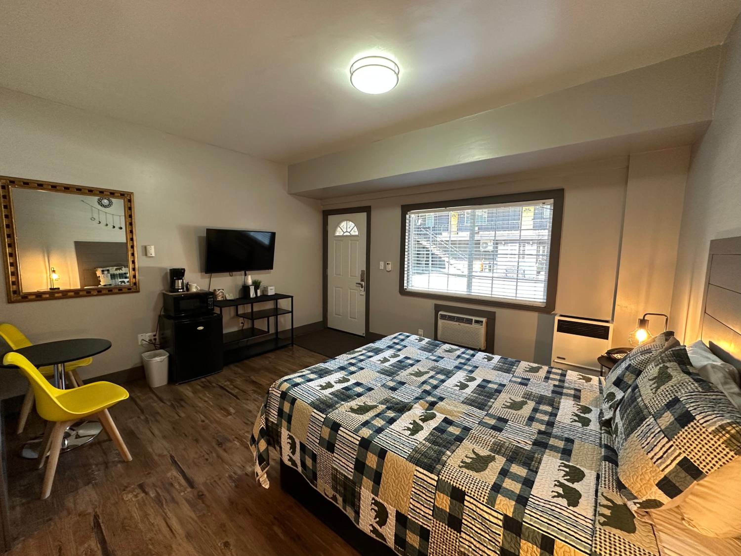 Double Room - Photo 2