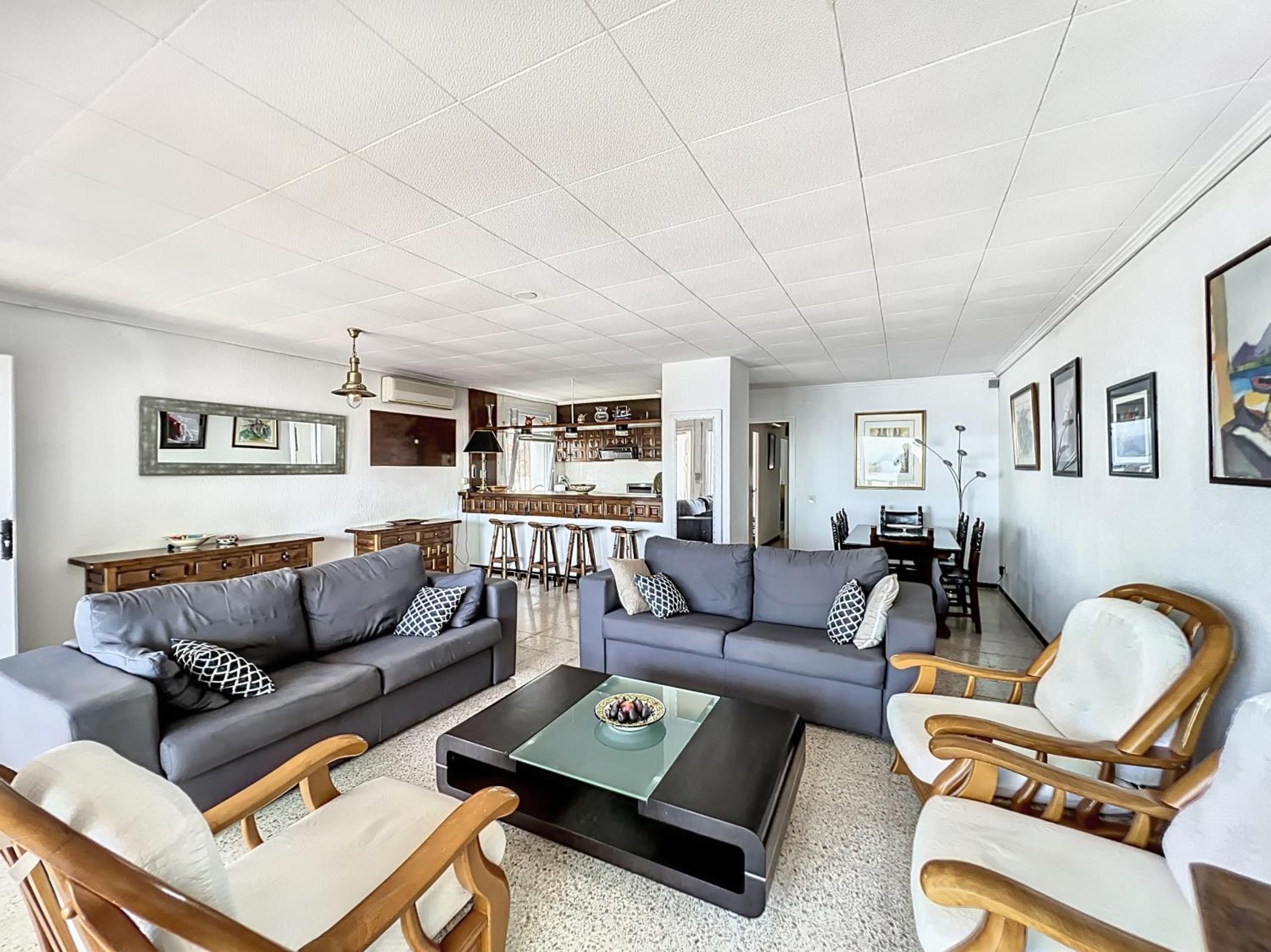 Apartamento con vista al mar