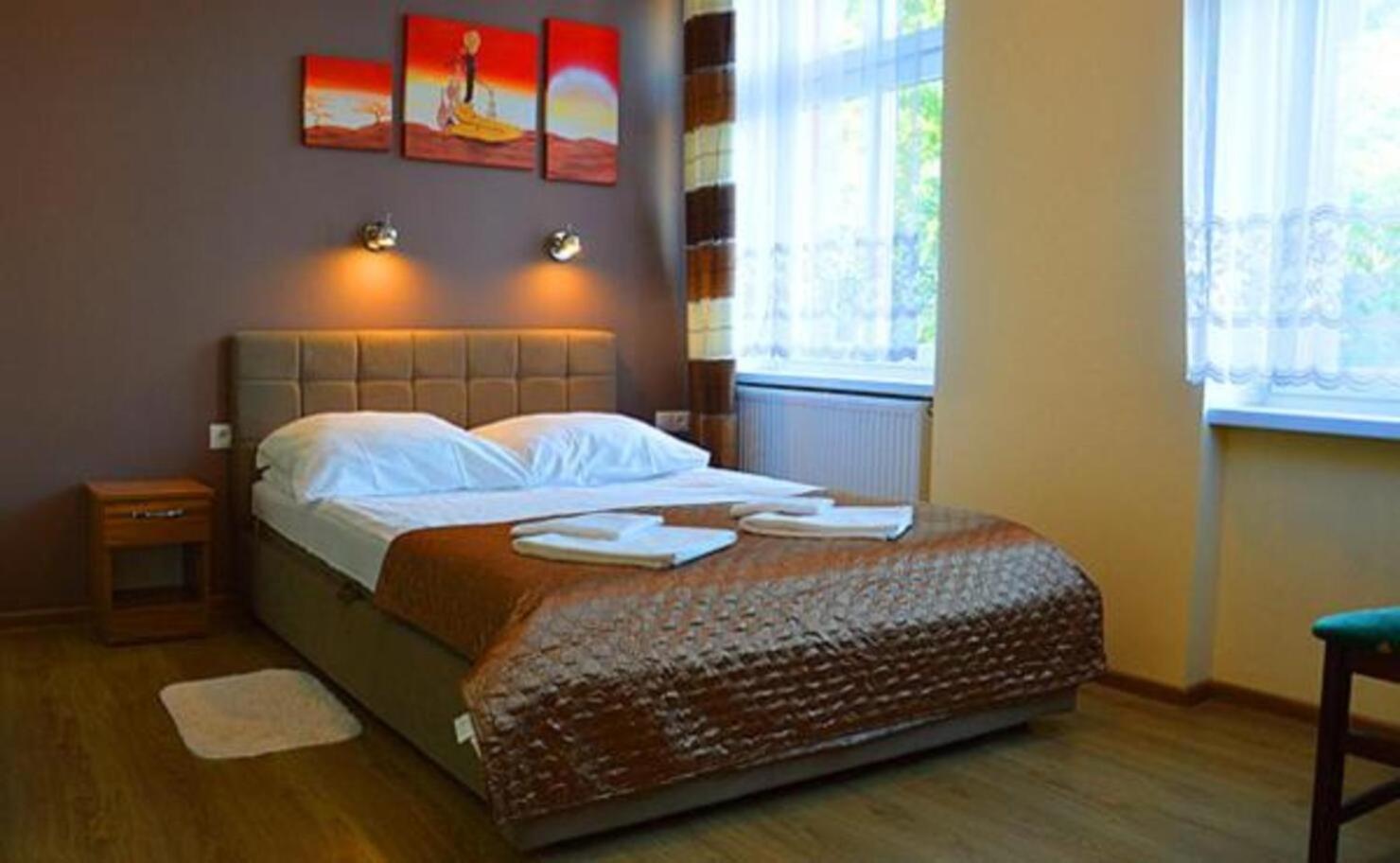 Double Room with Private Bathroom photo 2