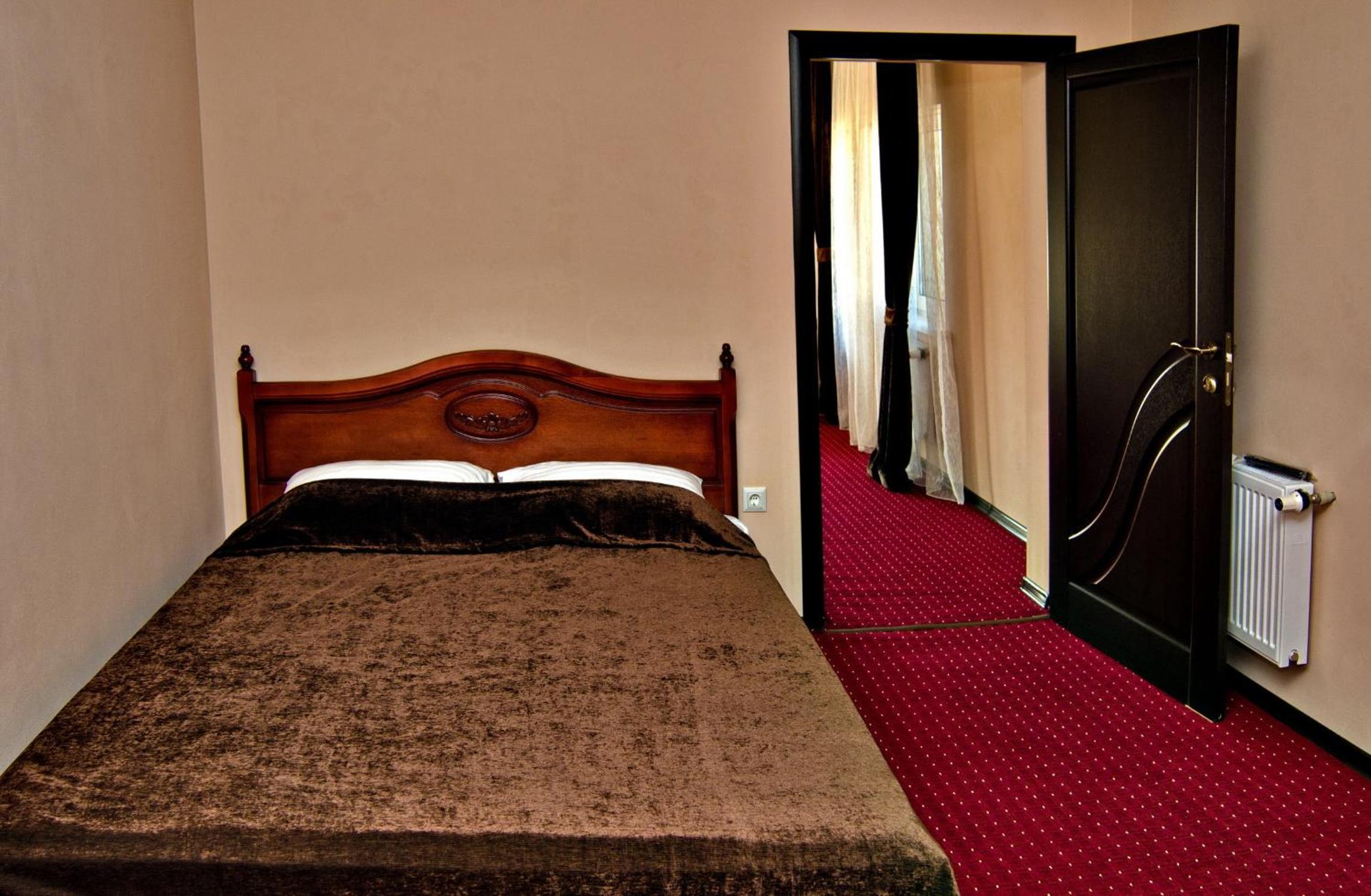 Two-Bedroom Suite photo 1