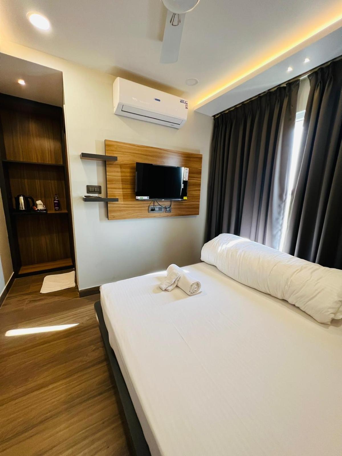 Budget Double or Twin Room photo 3
