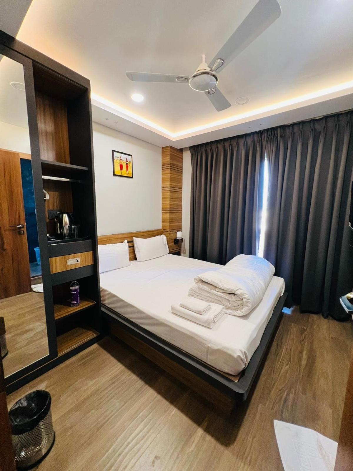 Budget Double or Twin Room photo 2