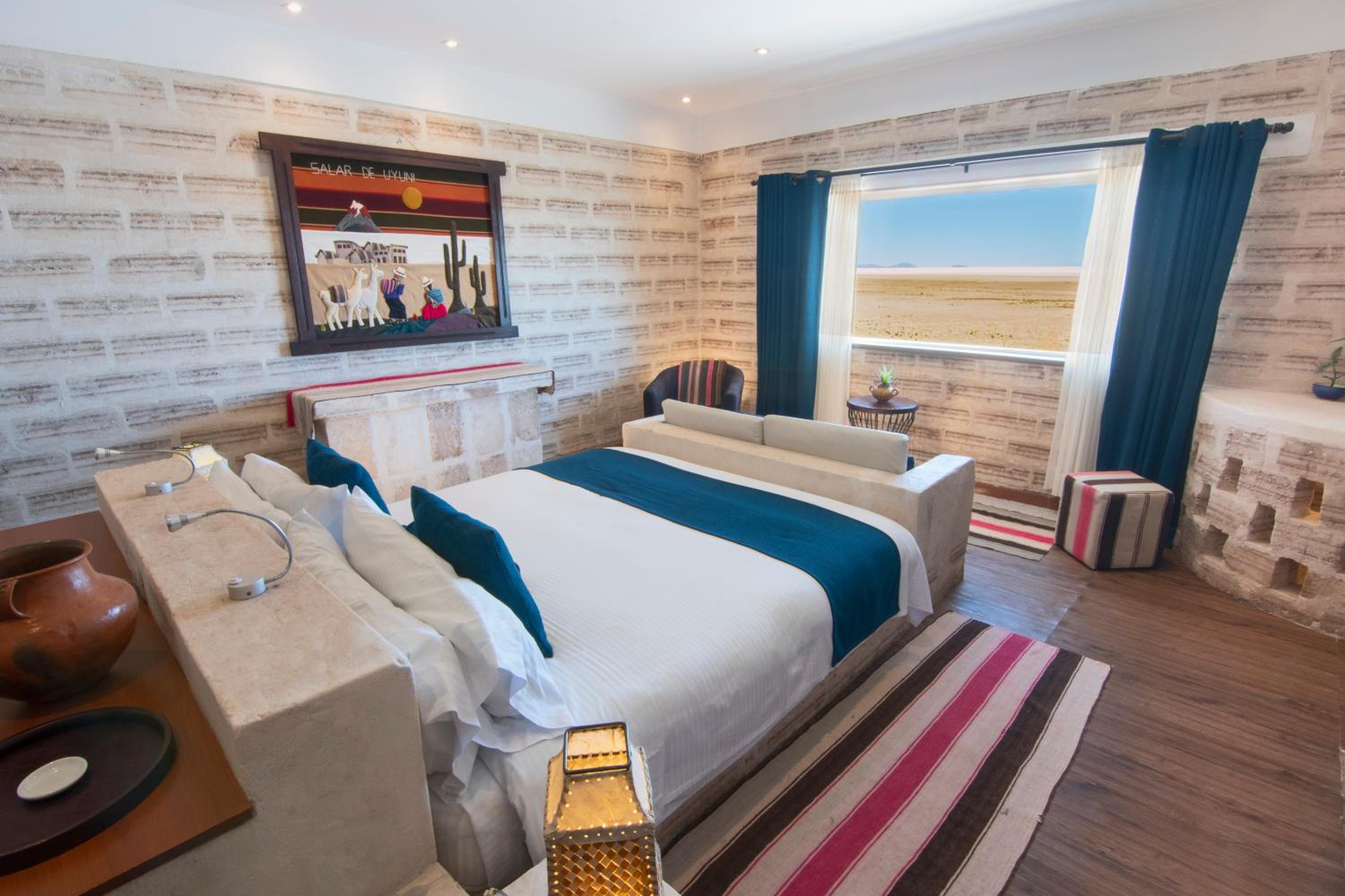 Deluxe Double Room with Lake View photo 2