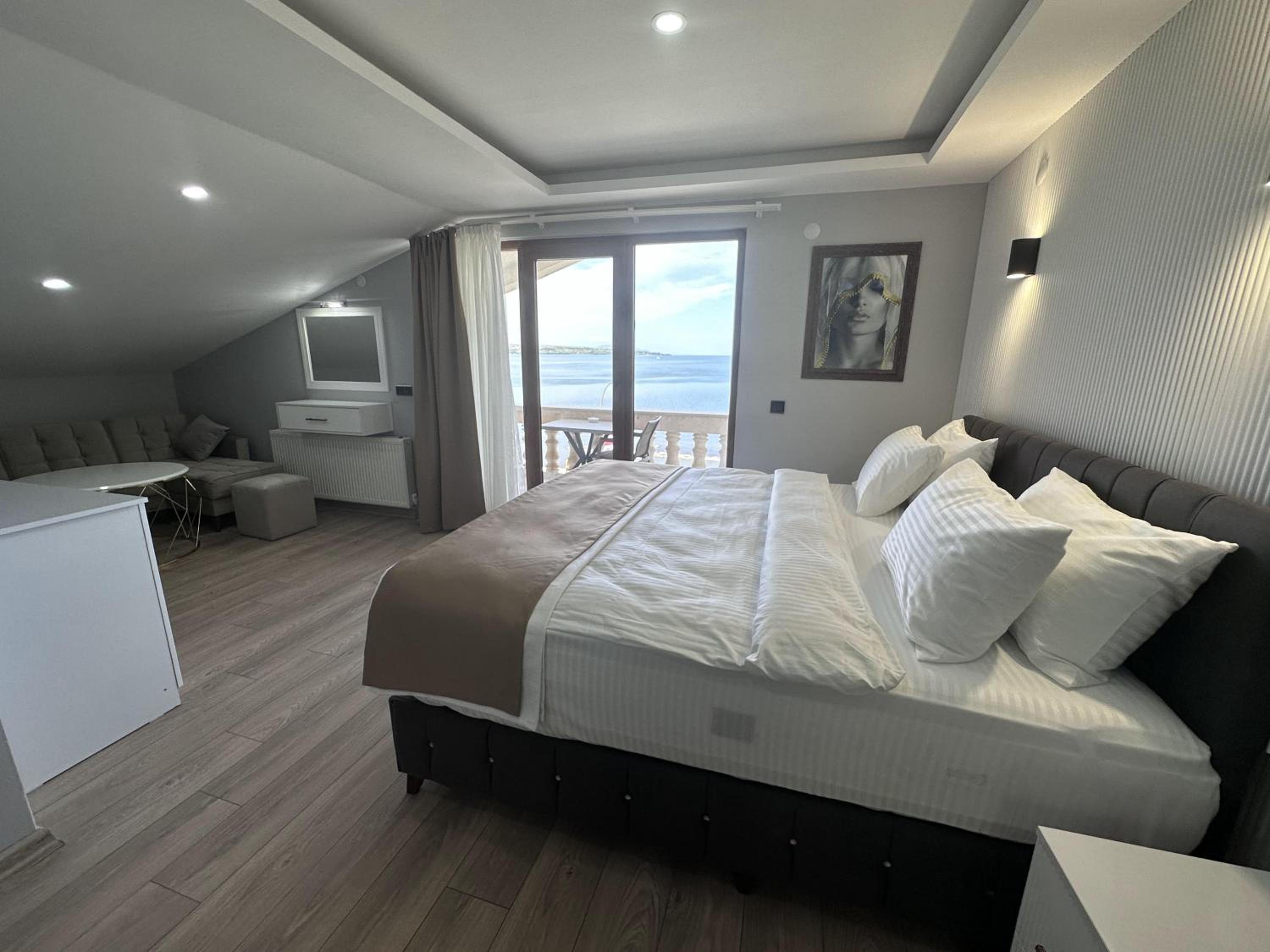 King Room with Balcony