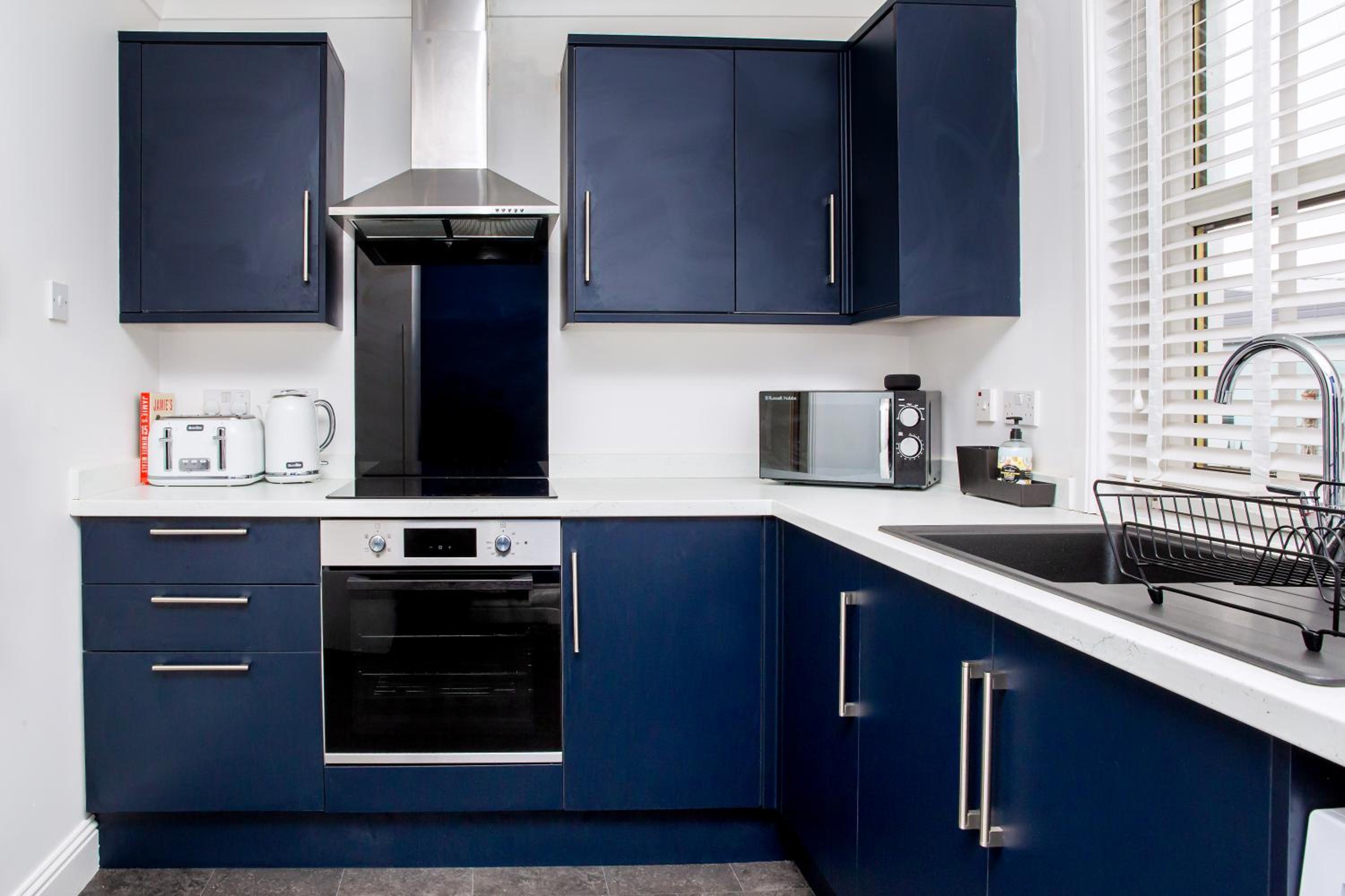 Studio Apartment photo 3