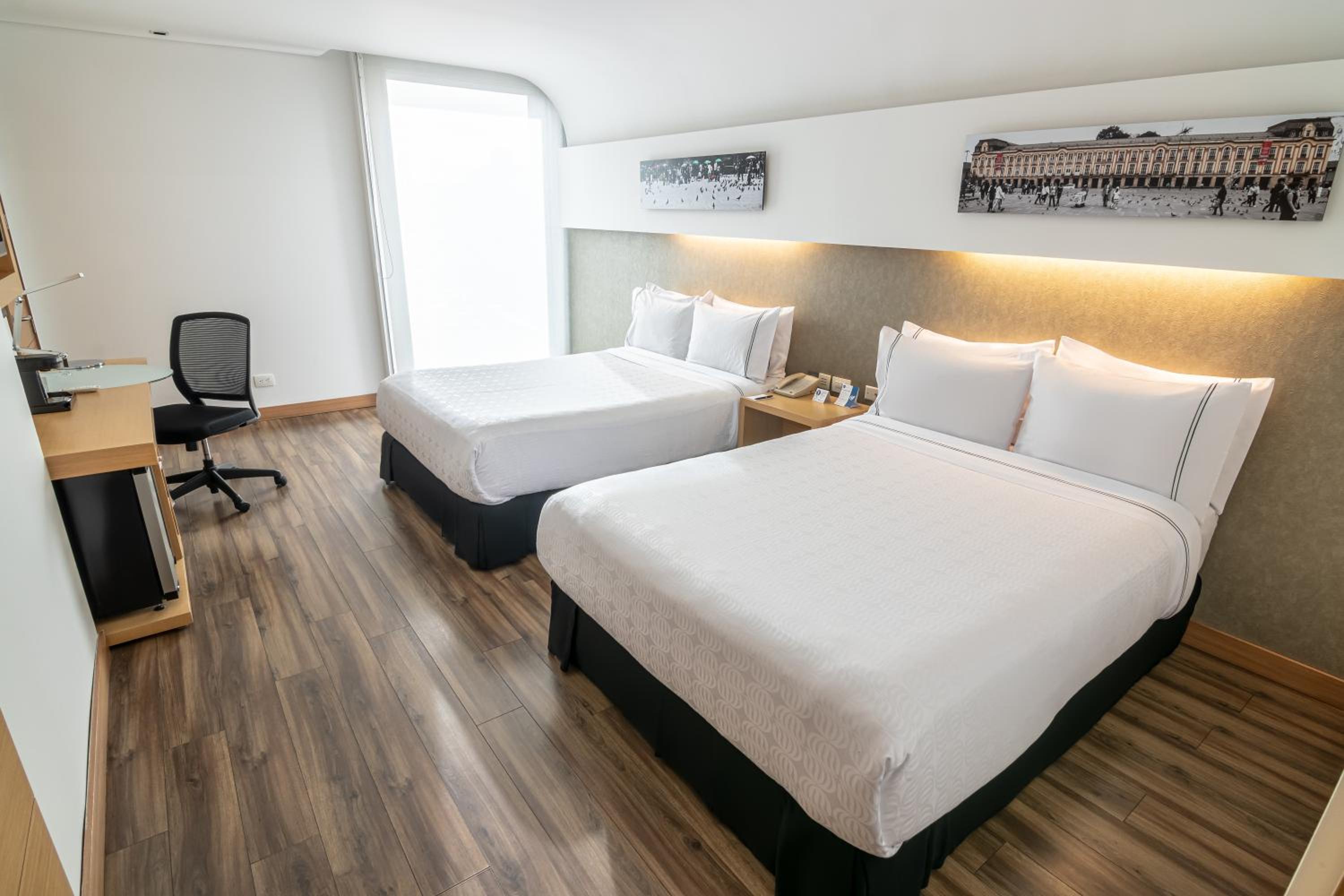 Twin Room - Photo 2