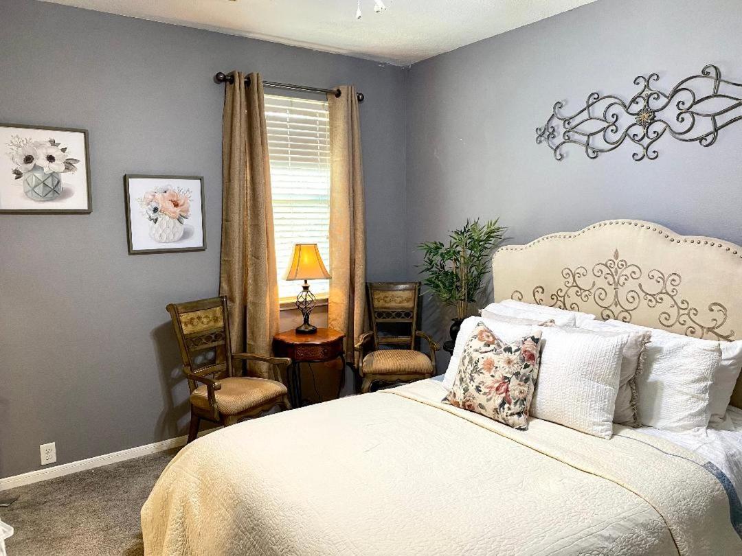 Deluxe Queen Room photo 1