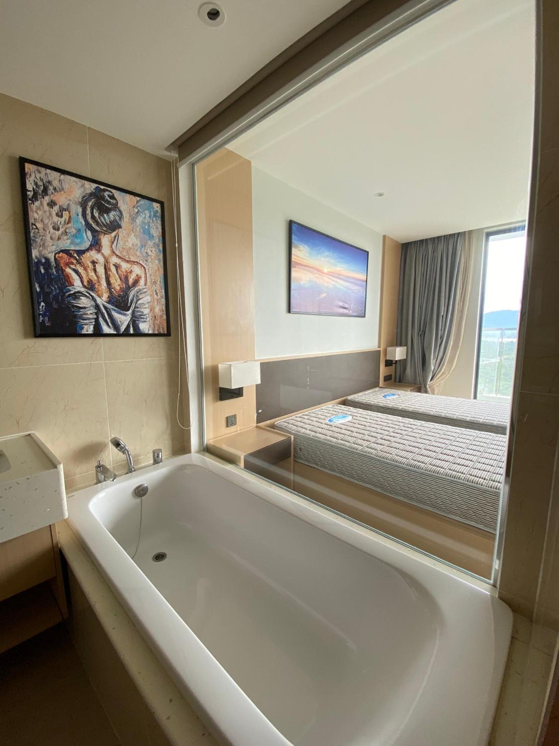 Twin Room With Bath photo 1