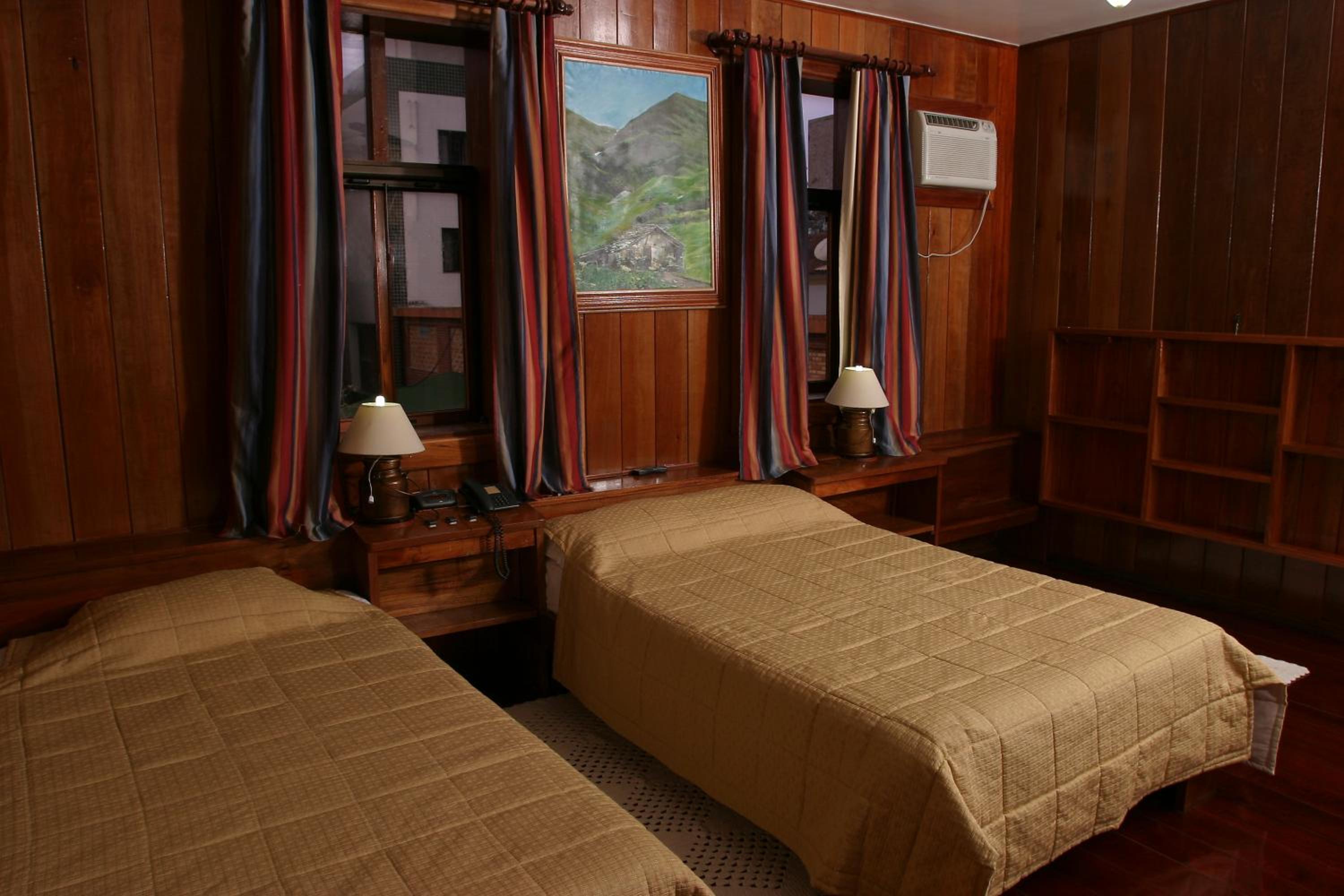 Standard Triple Room photo 2