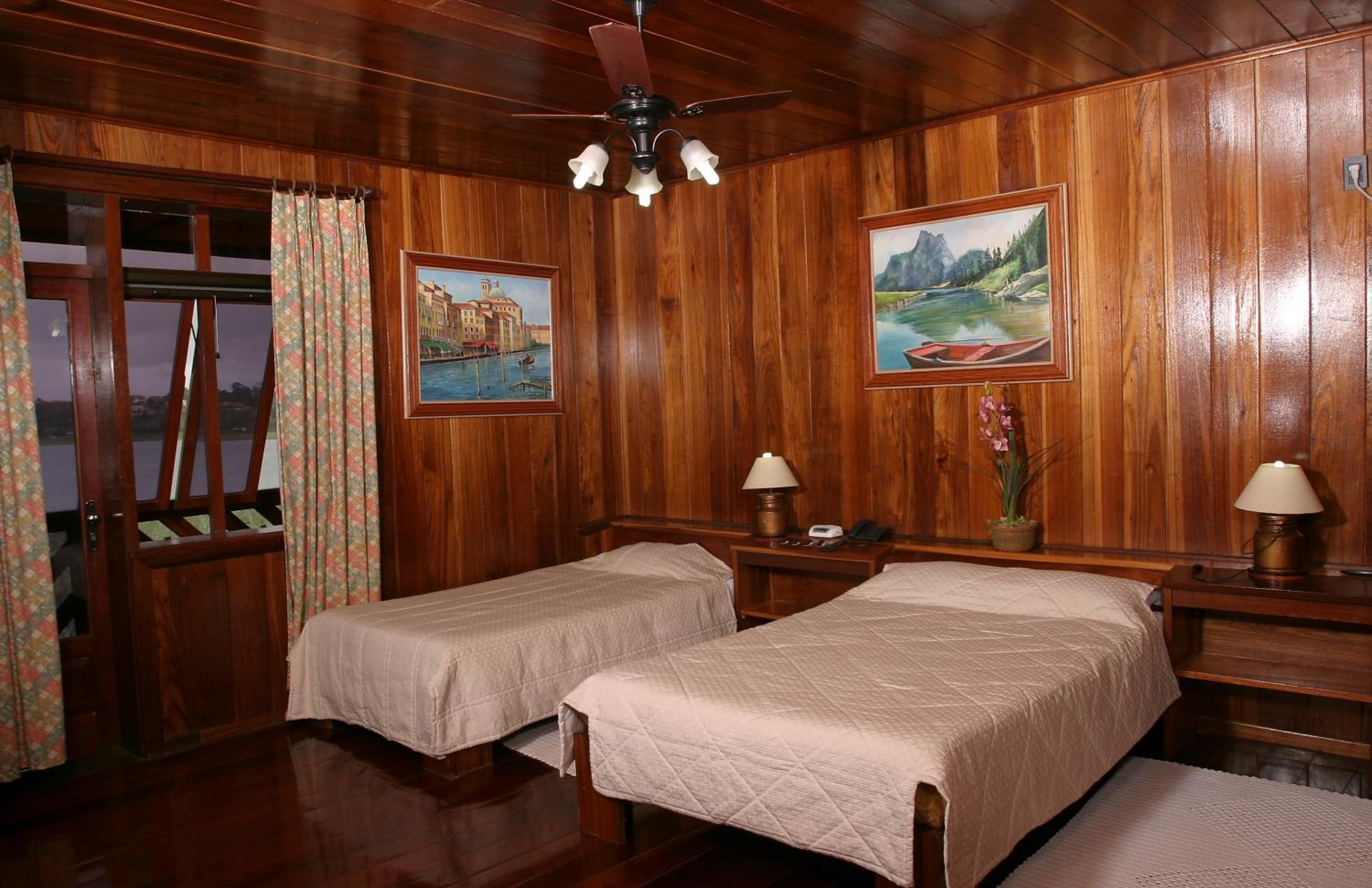 Standard Triple Room photo 3