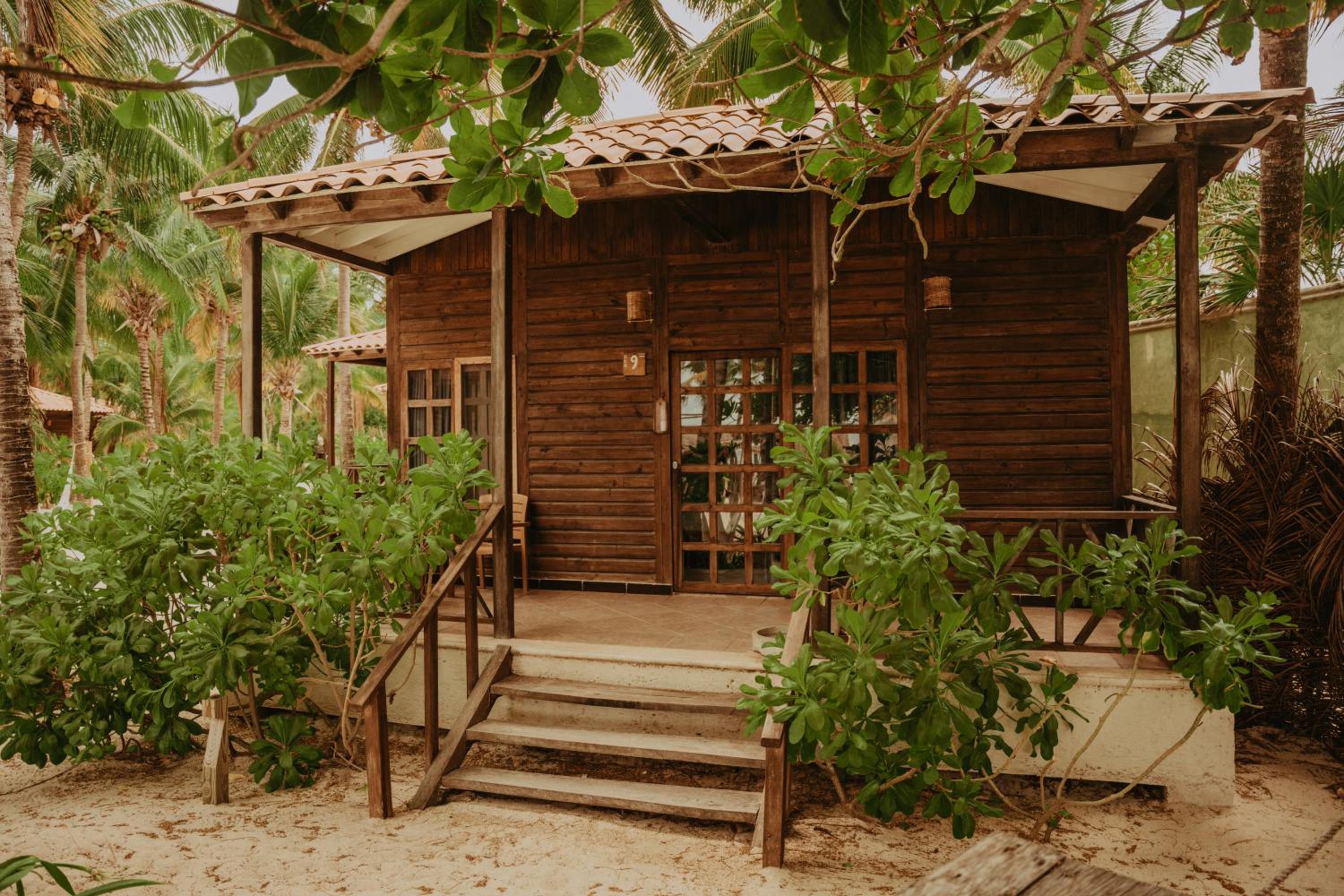 Palm Beach Bungalow - 2 Double Beds