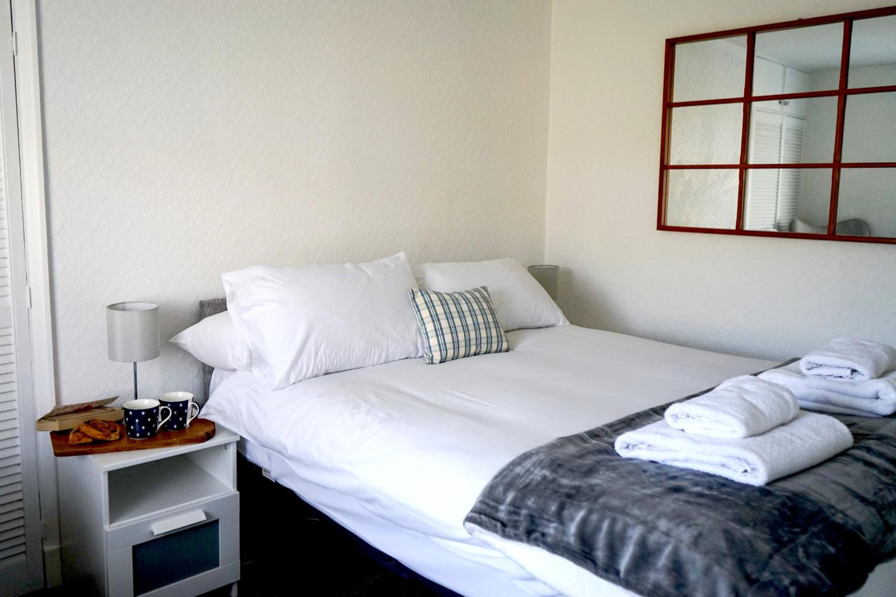 Two-Bedroom House photo 2