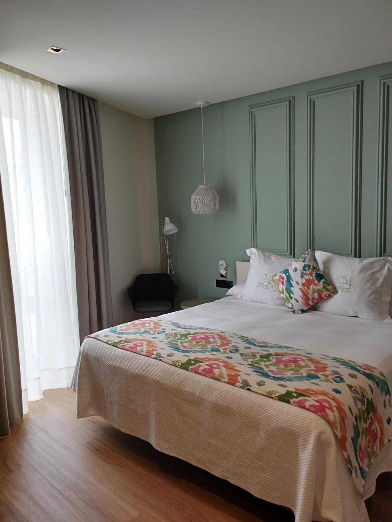Superior Deluxe Double or Twin Room  - Photo 4
