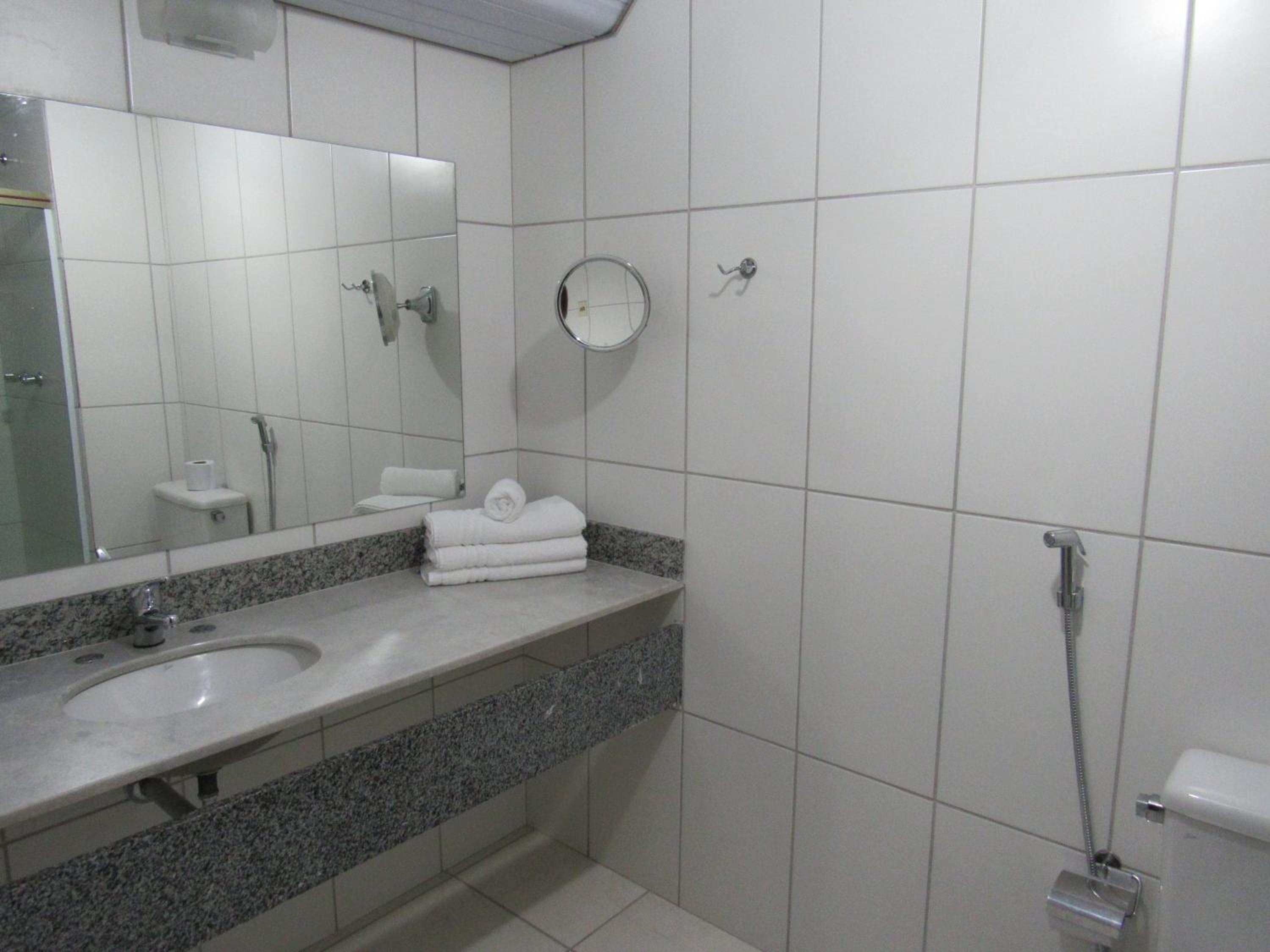Standard Room With Single Beds photo 3