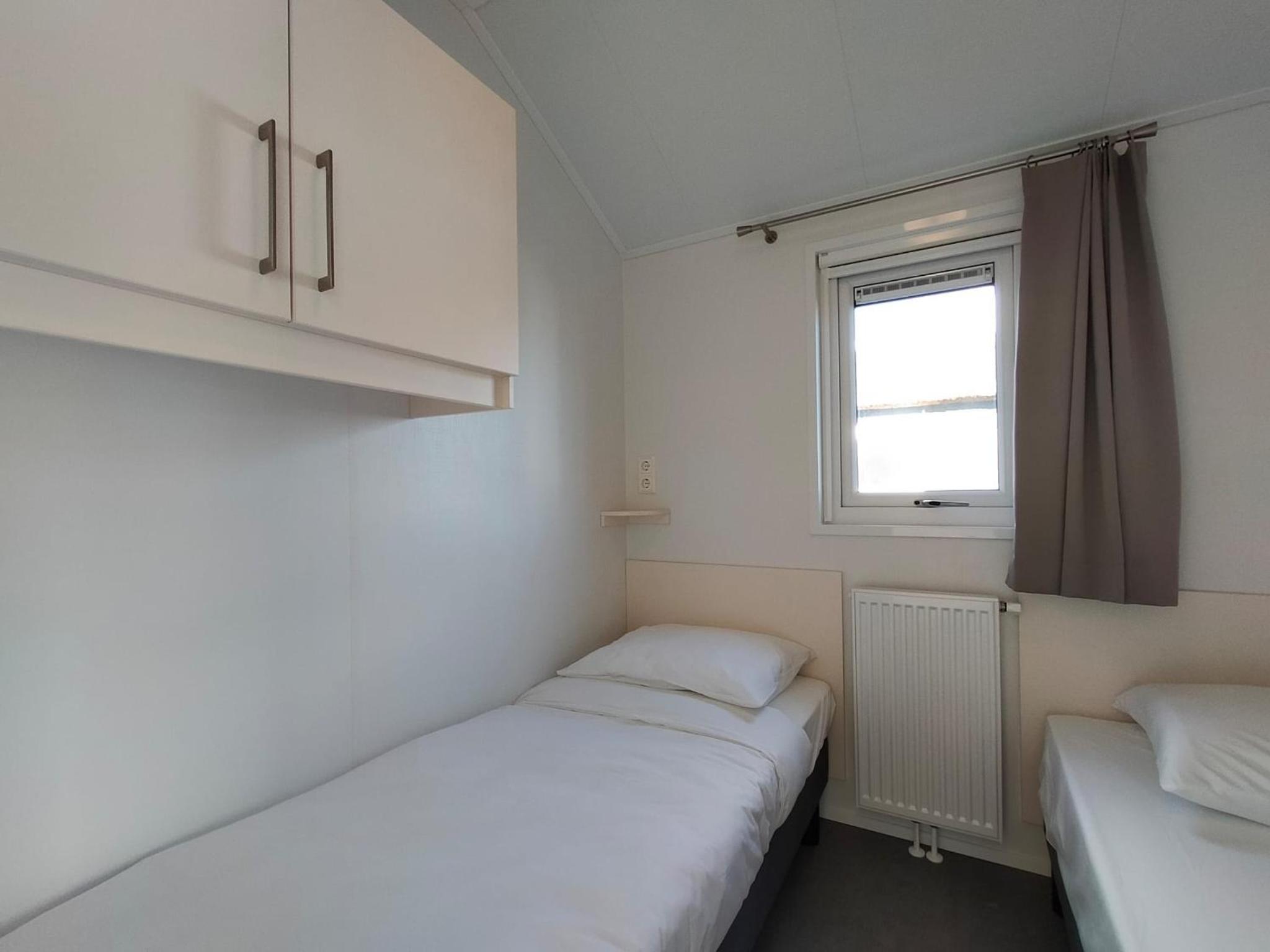 Three-Bedroom Chalet - Photo 2