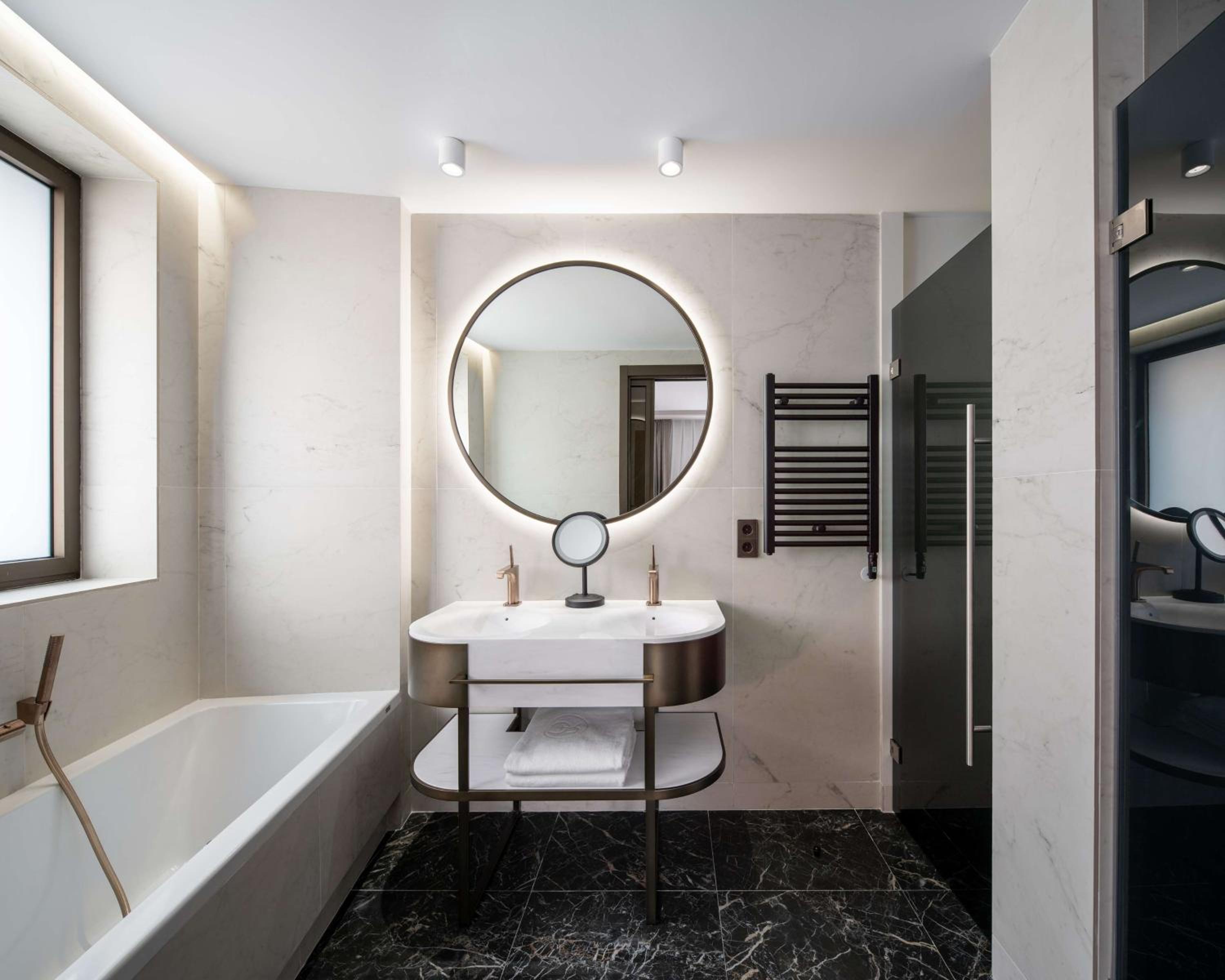 Junior Suite with Hot Tub and Terrace
