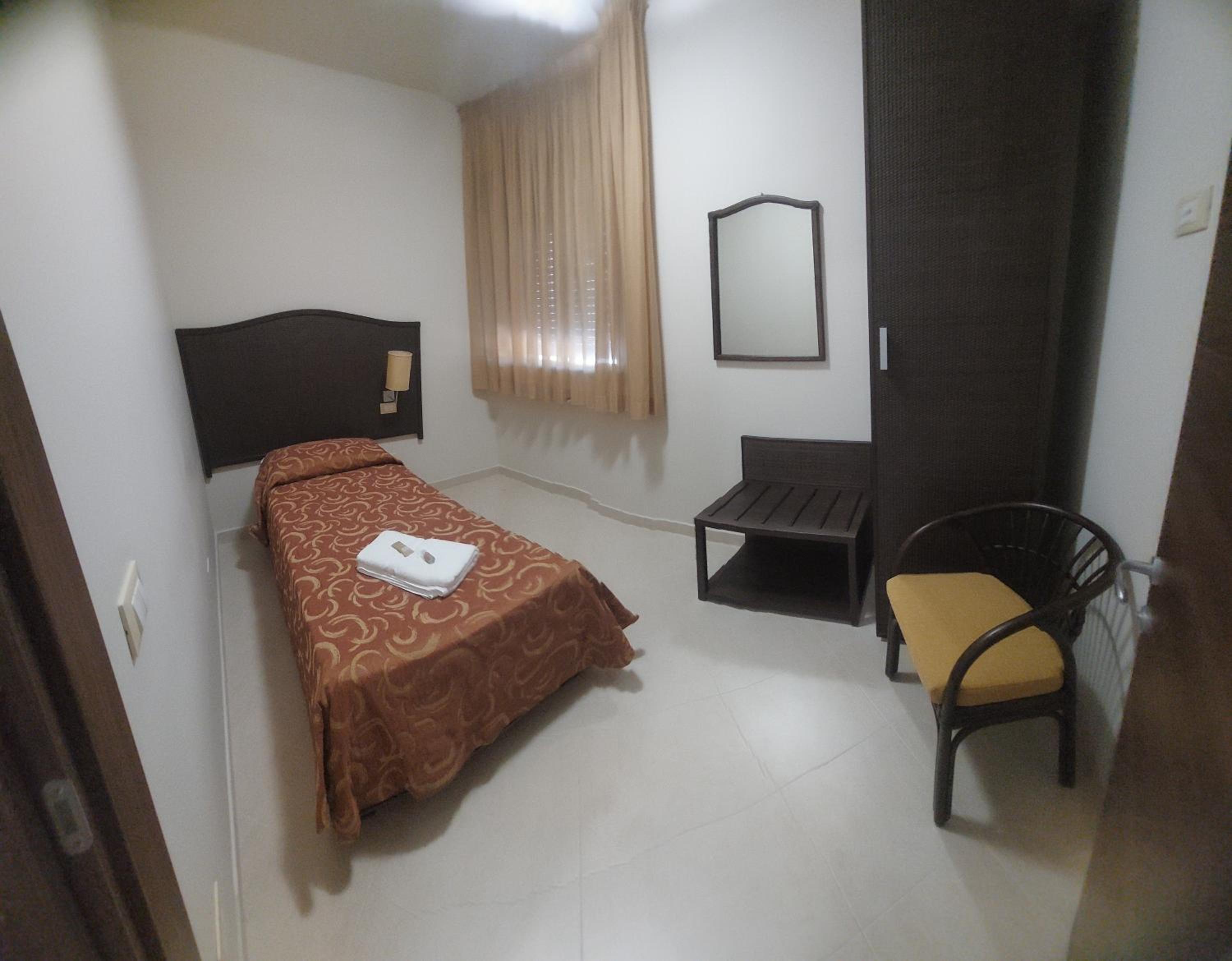 Family Suite - Photo 10