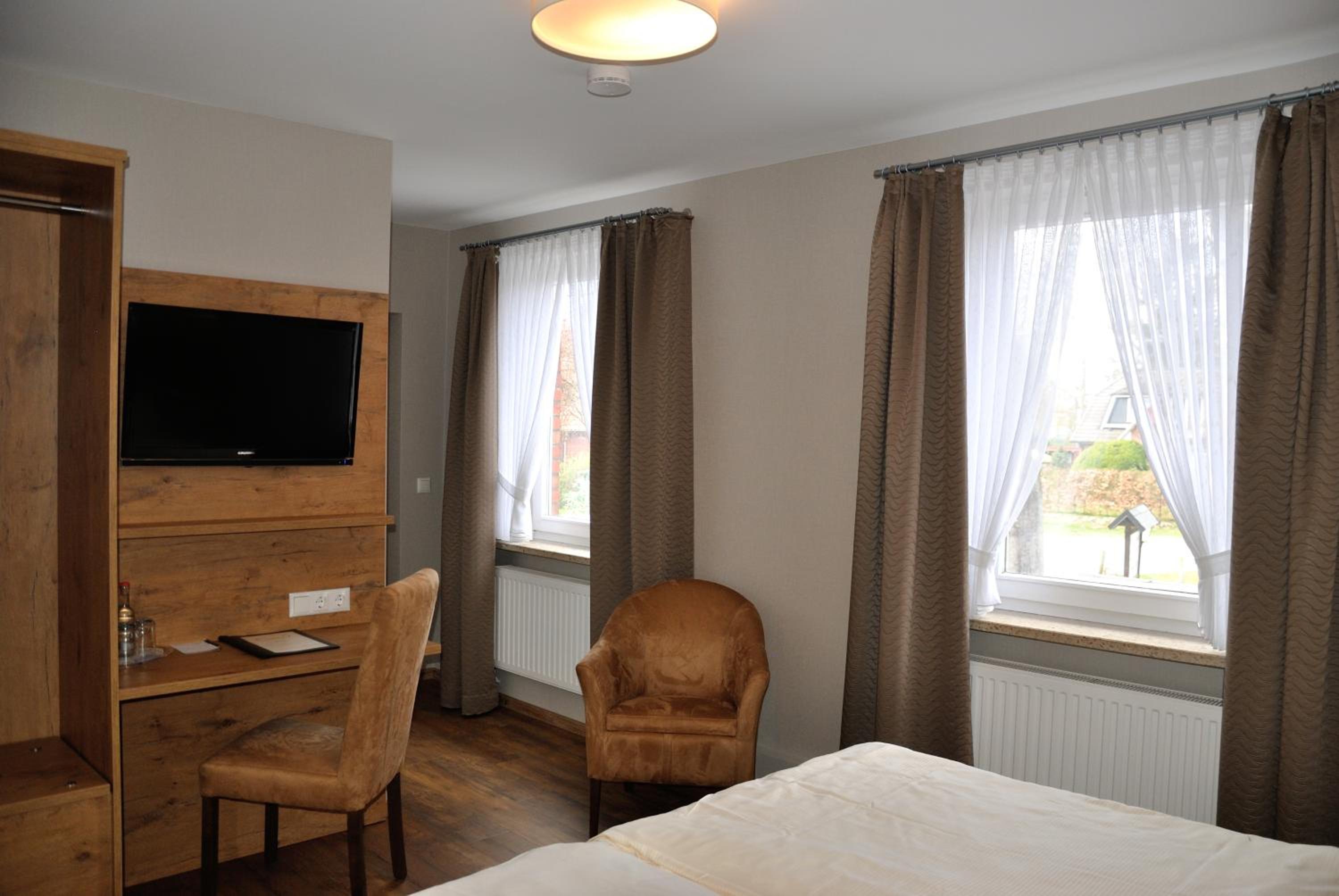 Standard Double Room - Photo 4