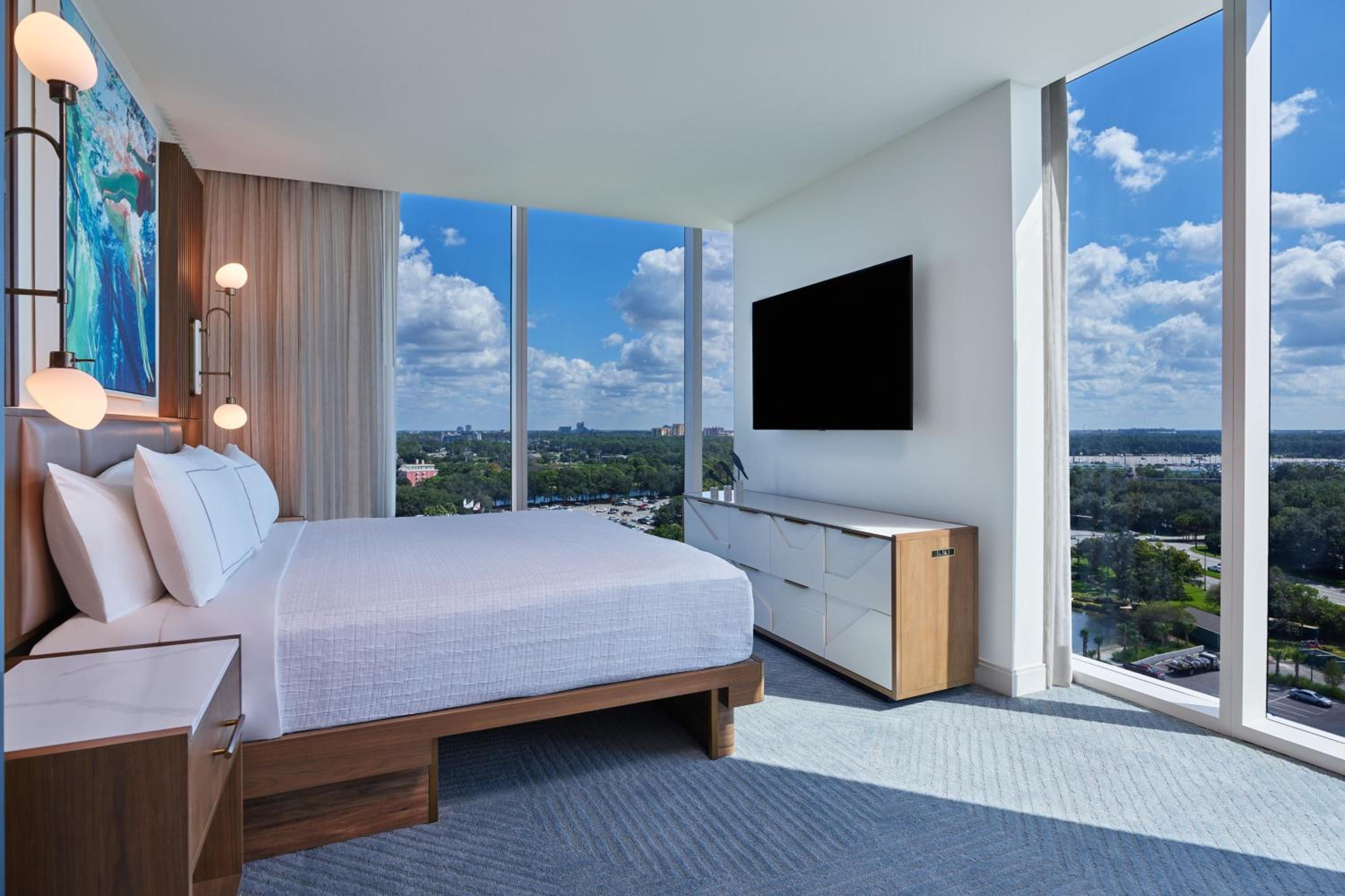Signature Epcot View, Suite, 1 King, Sofa bed (Includes Early Entry To Disney Theme Parks)