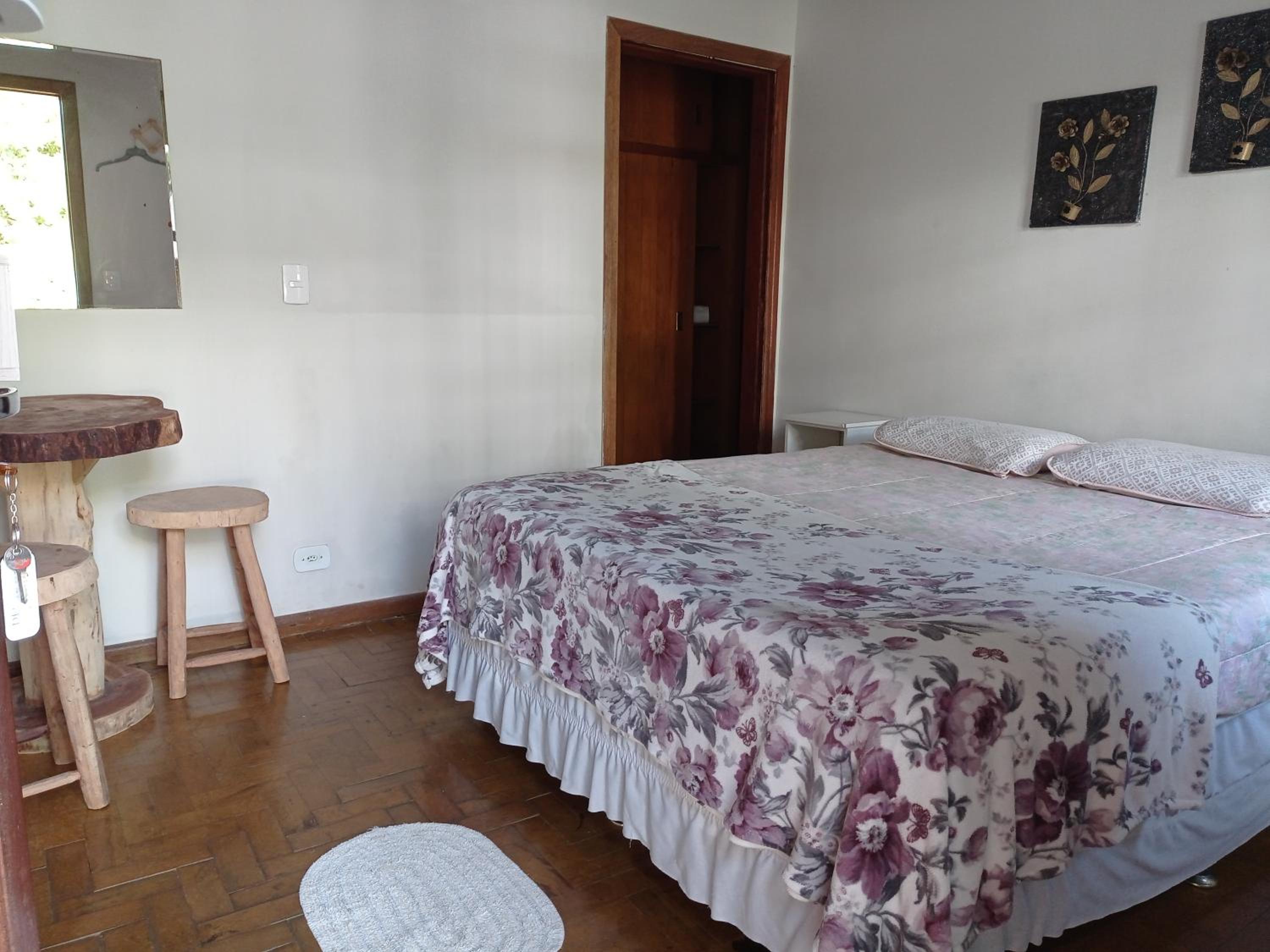 Budget Double Room photo 3