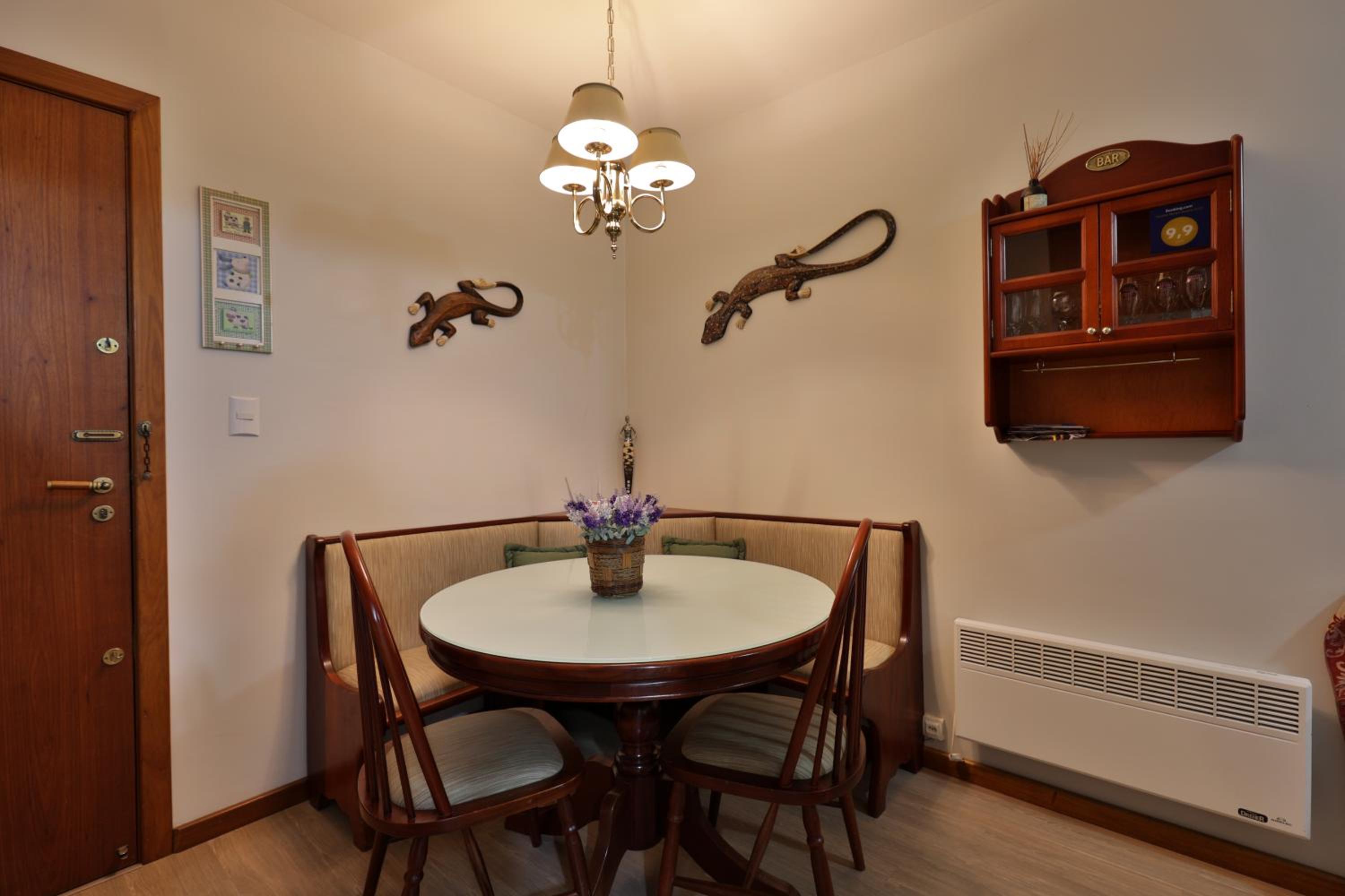 Apartment - Photo 27