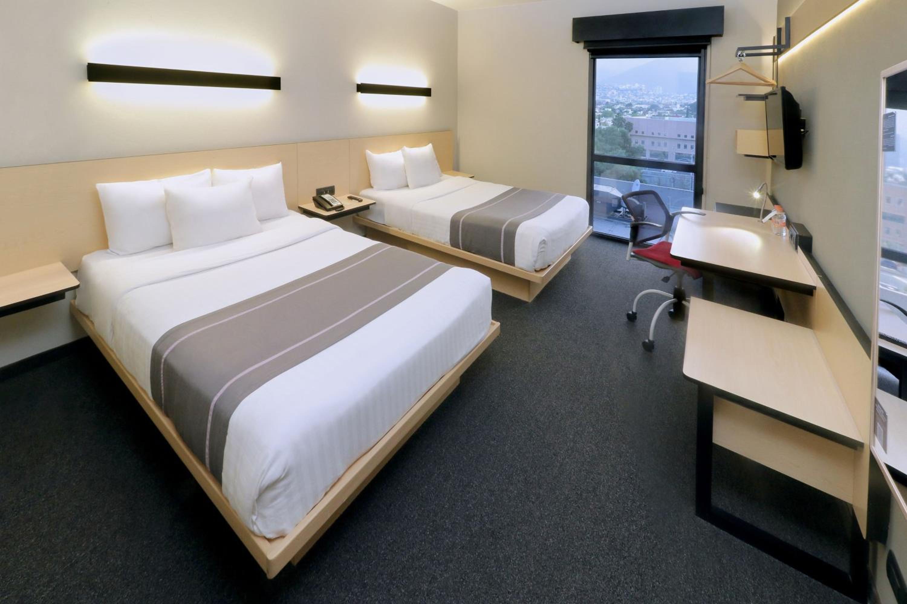 Double Room with Two Double Beds photo 1