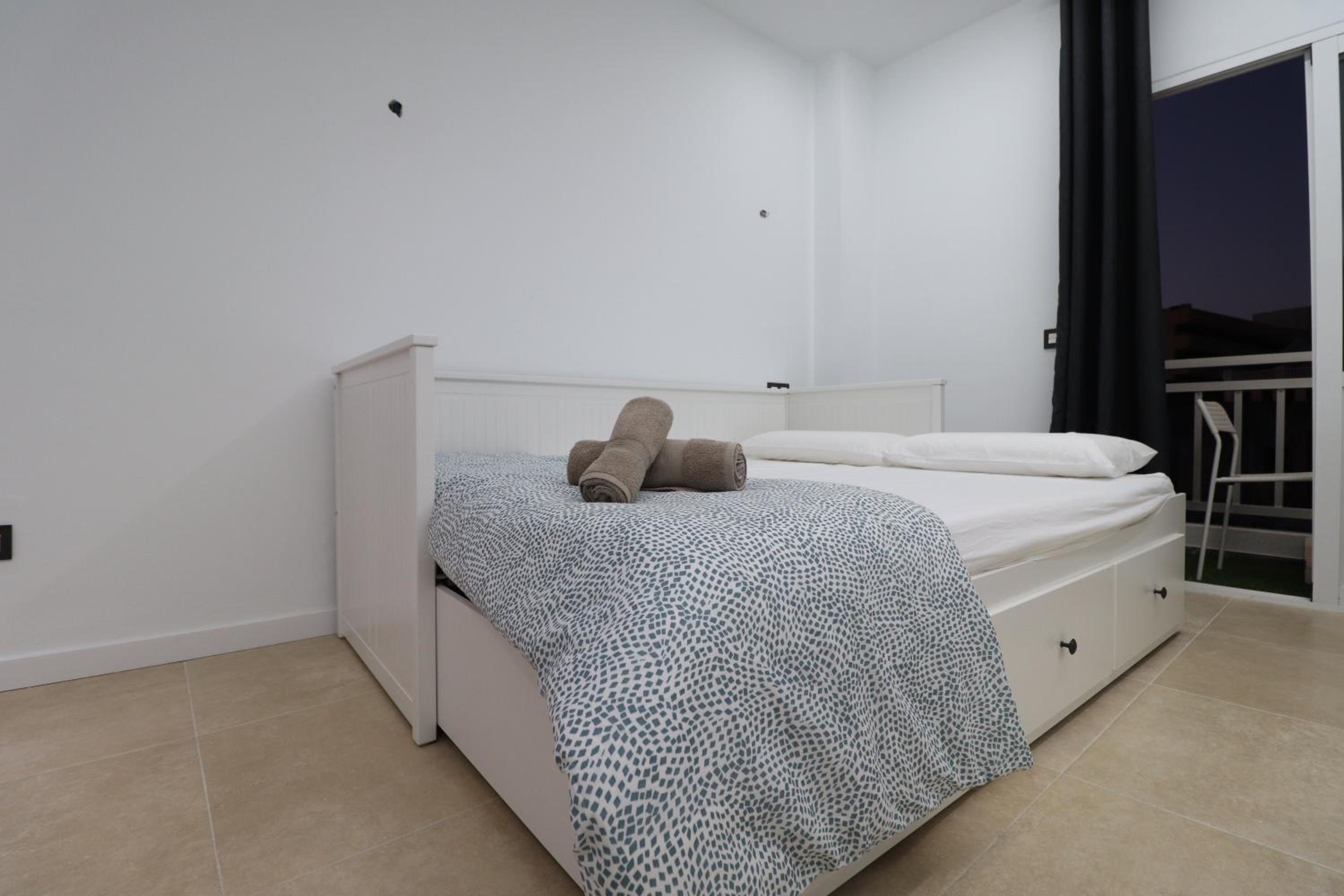 Apartamento con Balcón