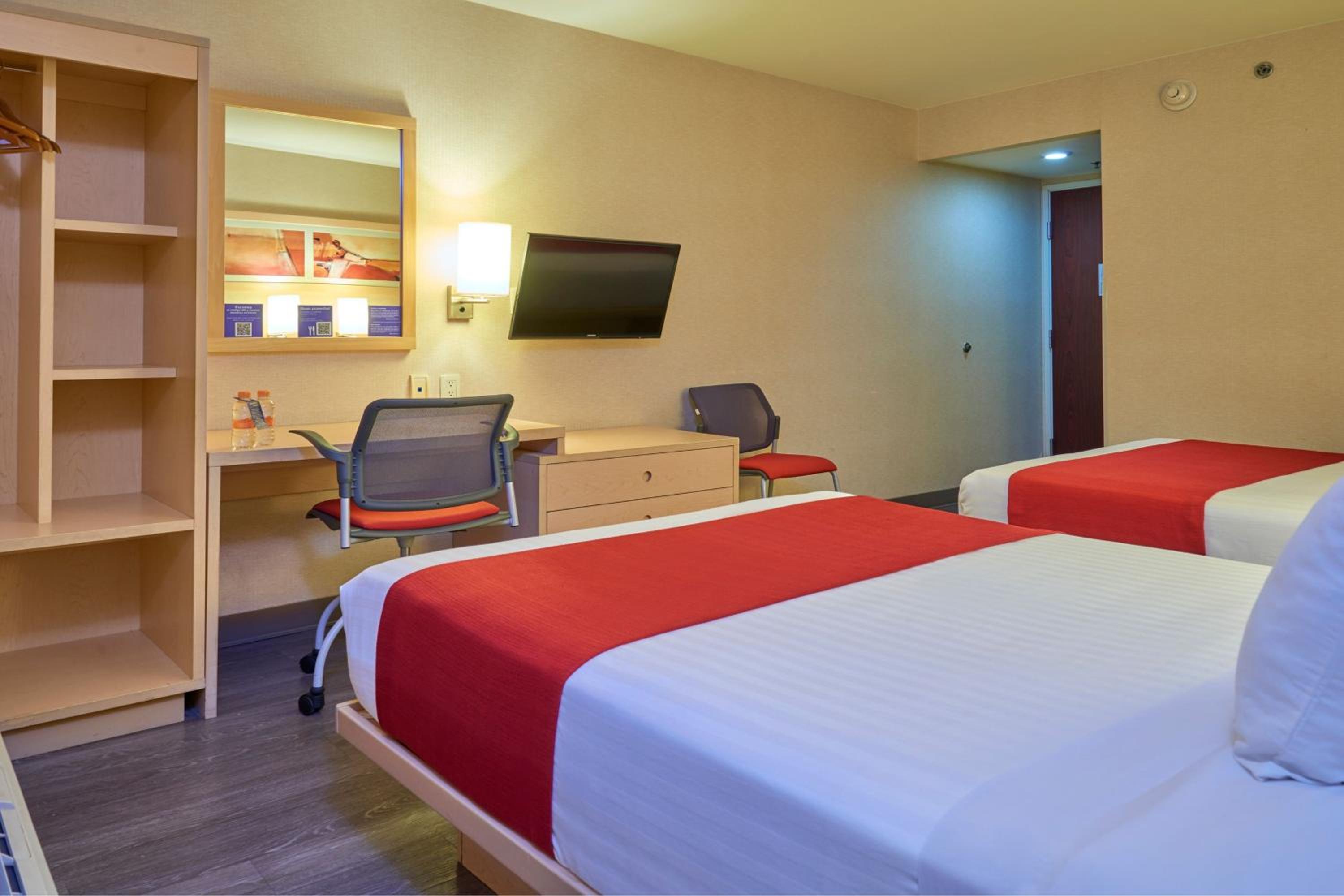 Double Room - Photo 2