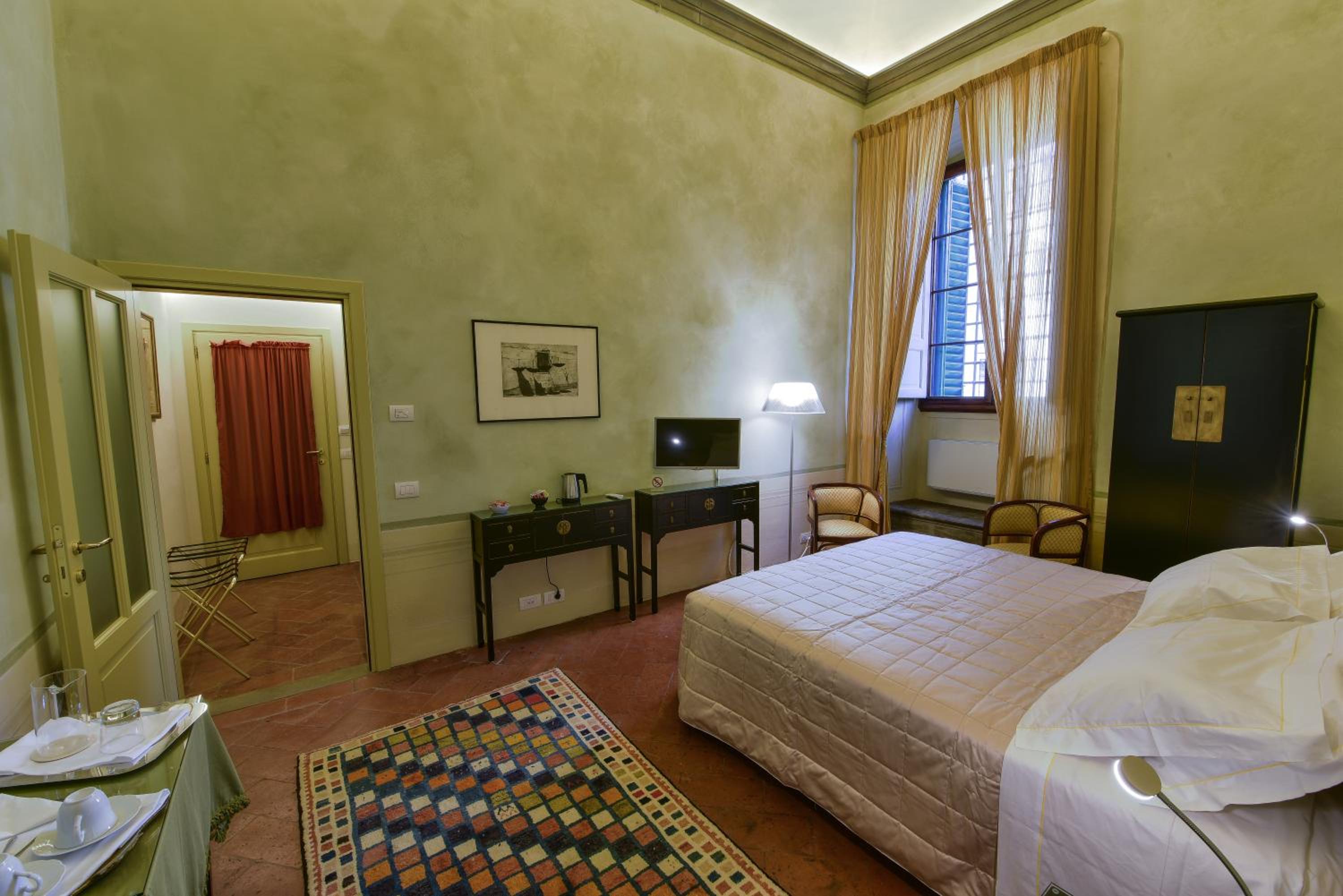 Deluxe Double Room photo 2