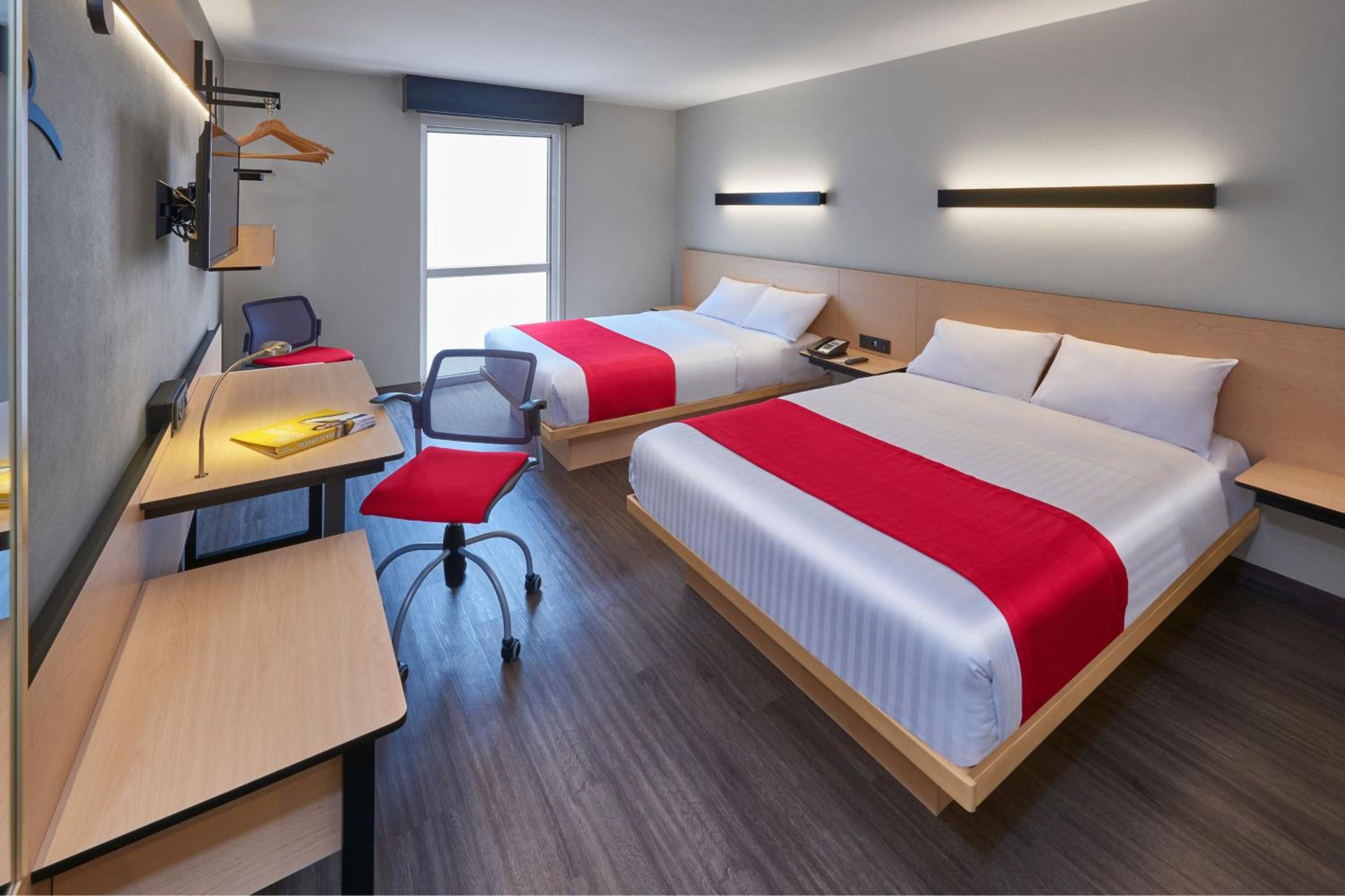 Double Room with Two Double Beds photo 1