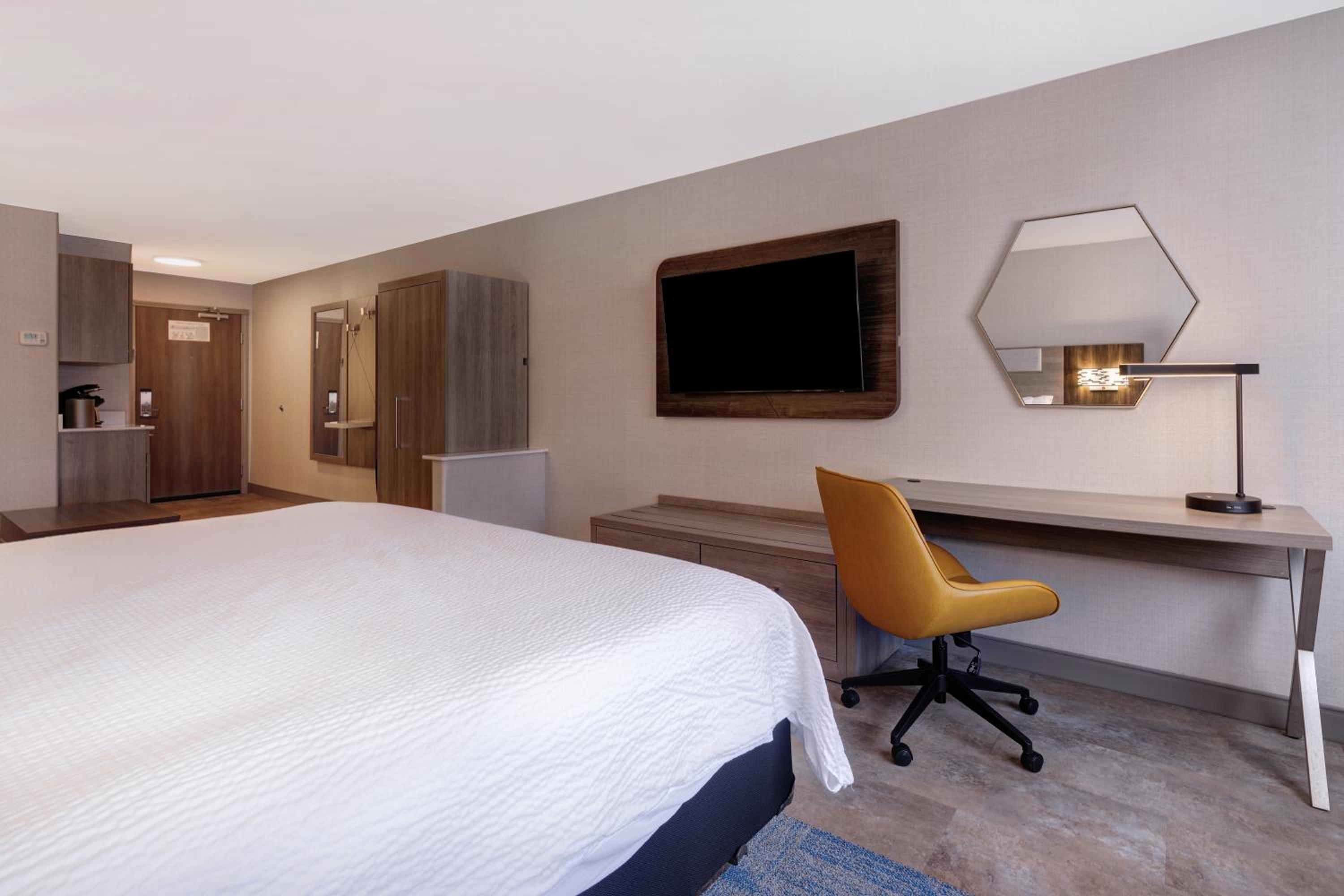Standard Room - Photo 8