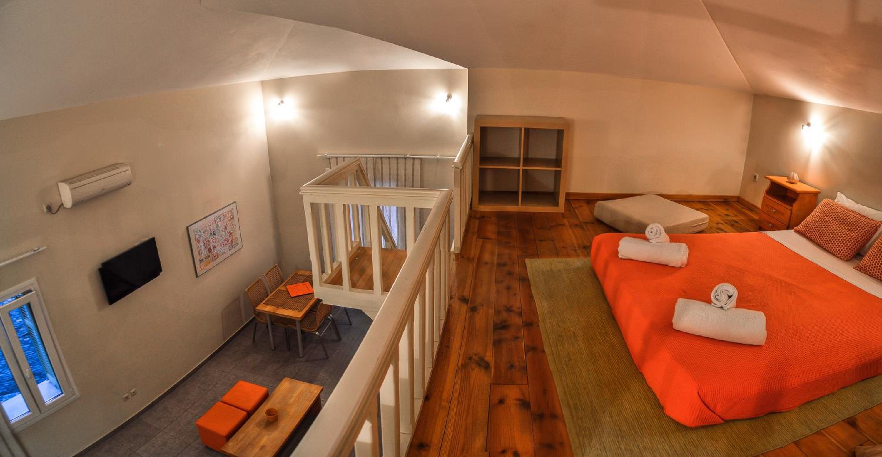 Family Suite with Garden and Pool View