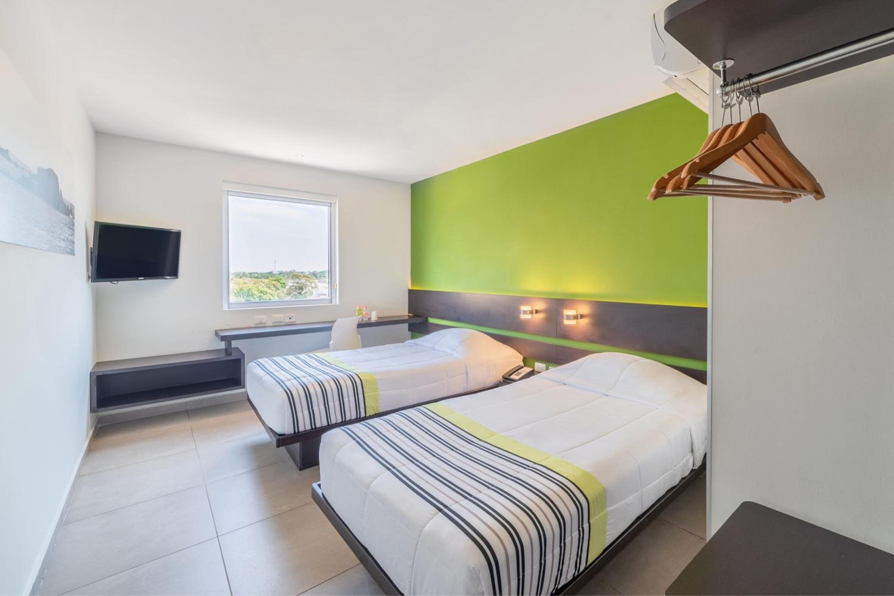 Twin Room photo 1
