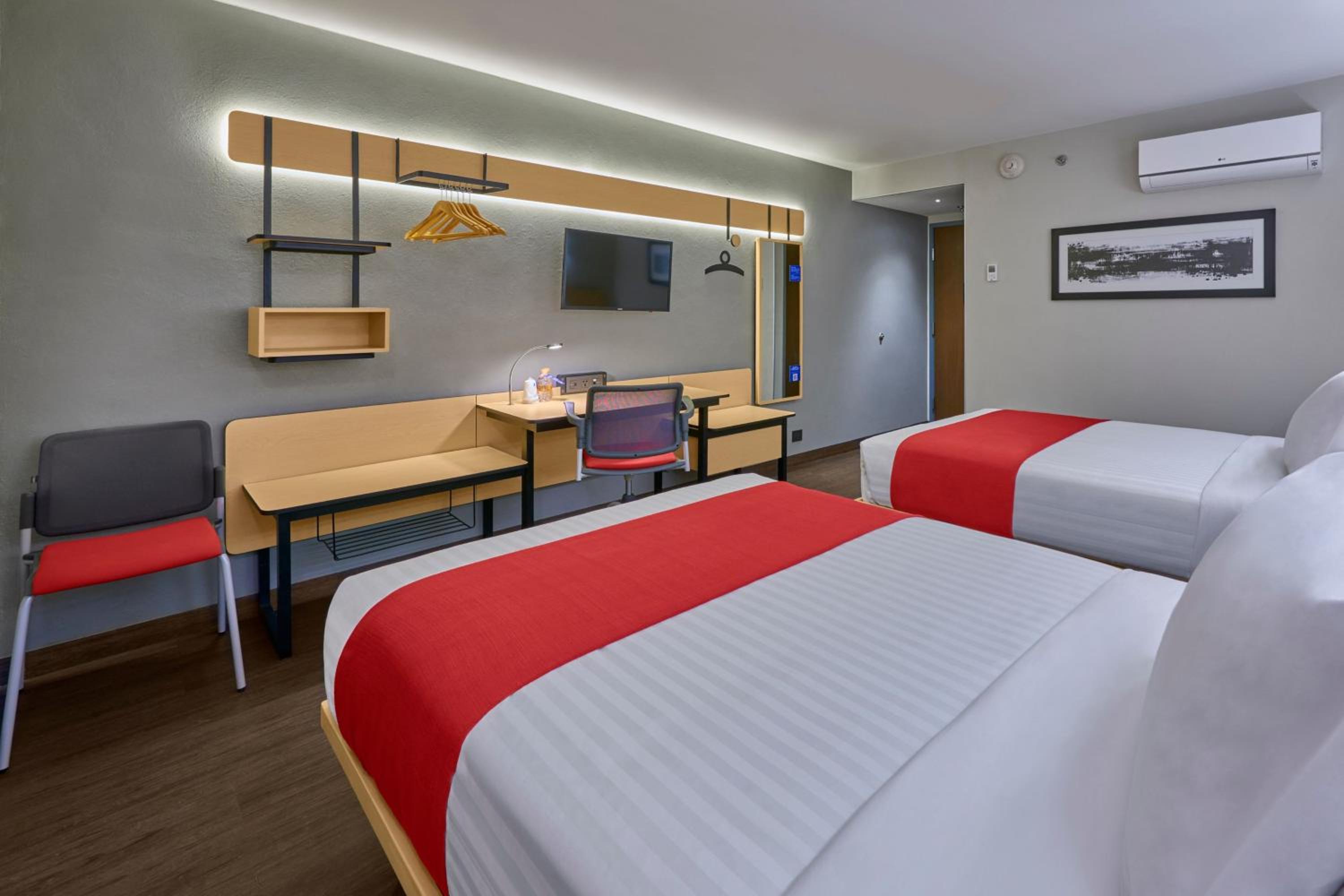 Double Room - Photo 5