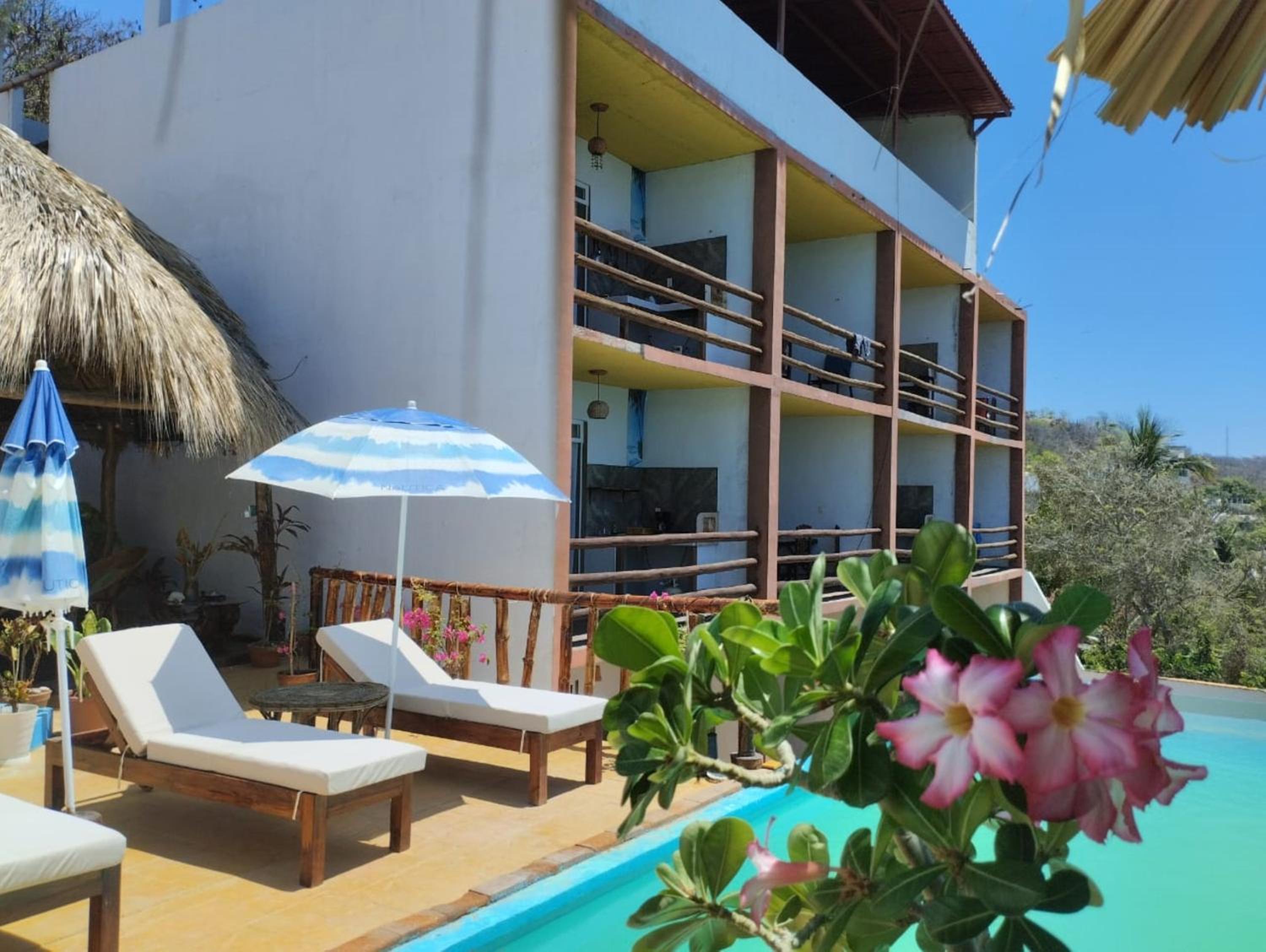 Apartment with Sea View - Photo 19